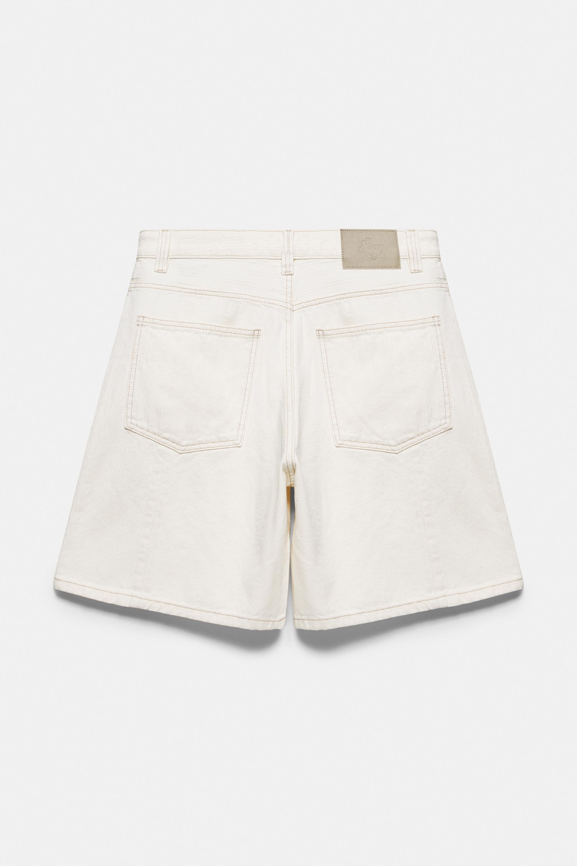 Baggy relaxed denim Bermuda shorts — White