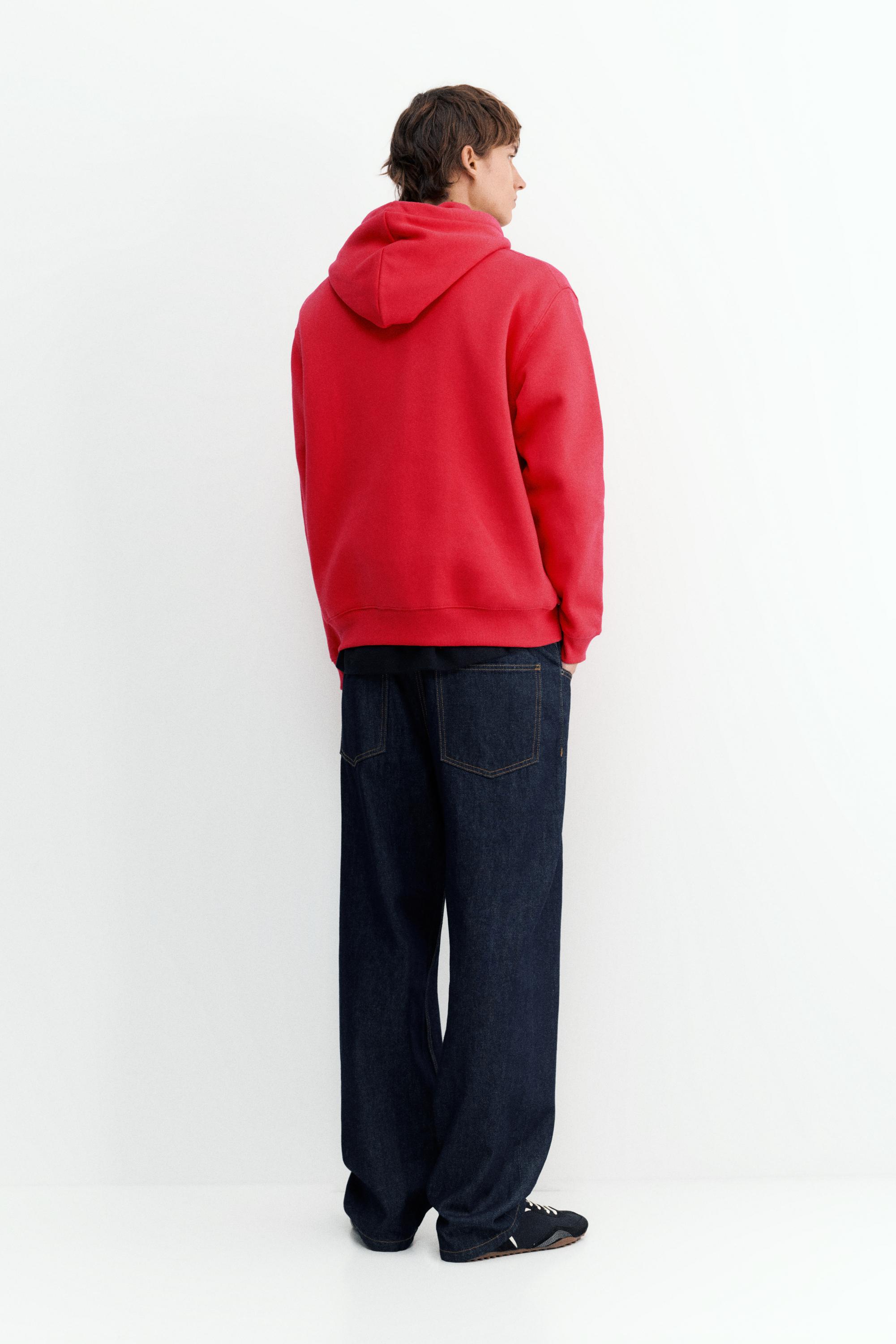 Basic hoodie — Red