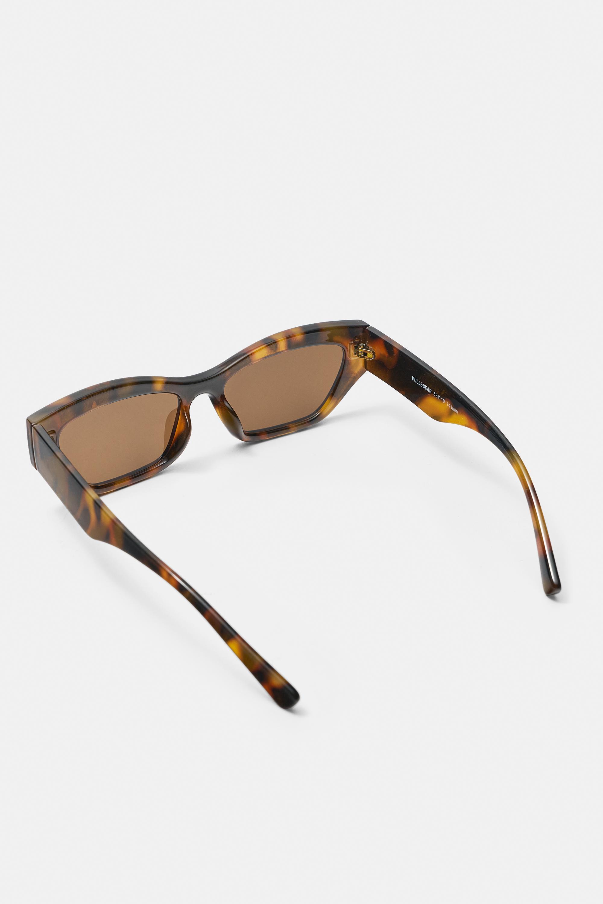 Cat eye sunglasses — Brown