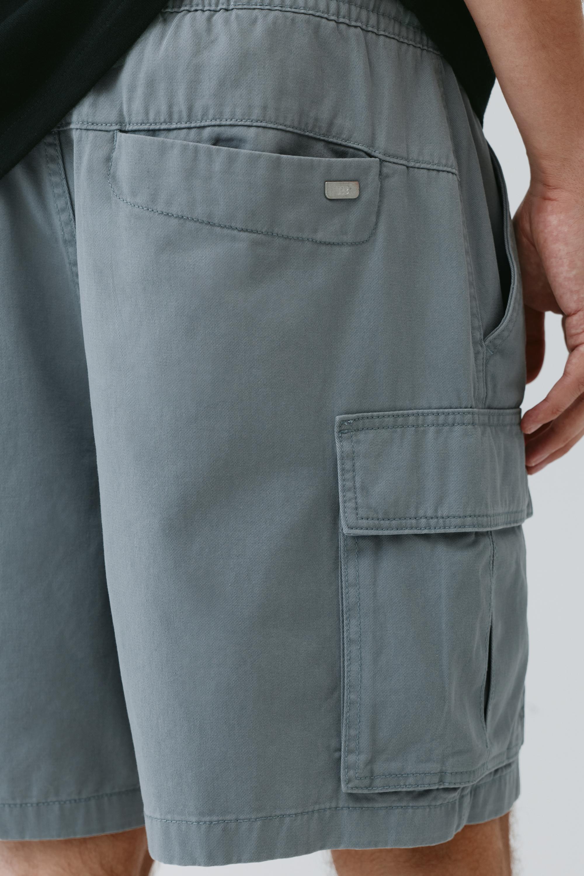 Cargo Bermuda shorts — Grey
