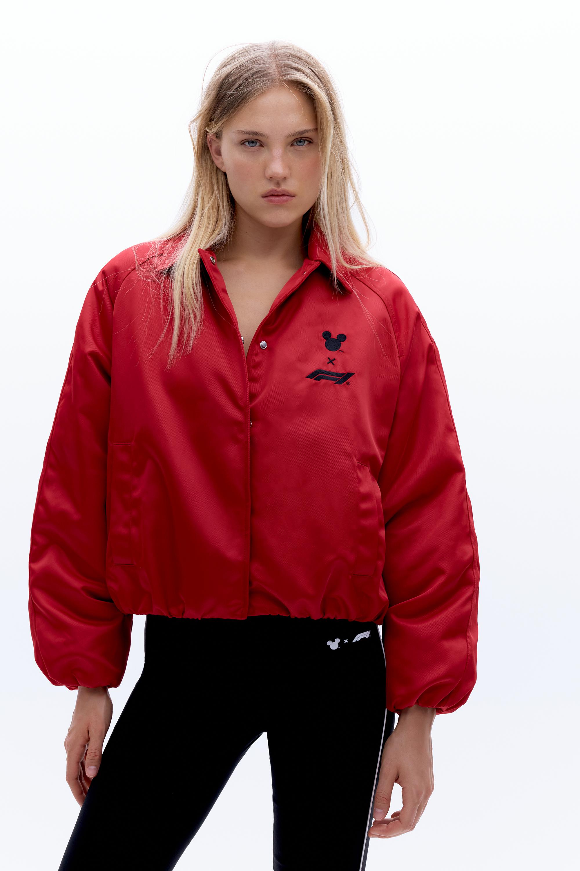 Chaqueta acolchada roja disney x f1