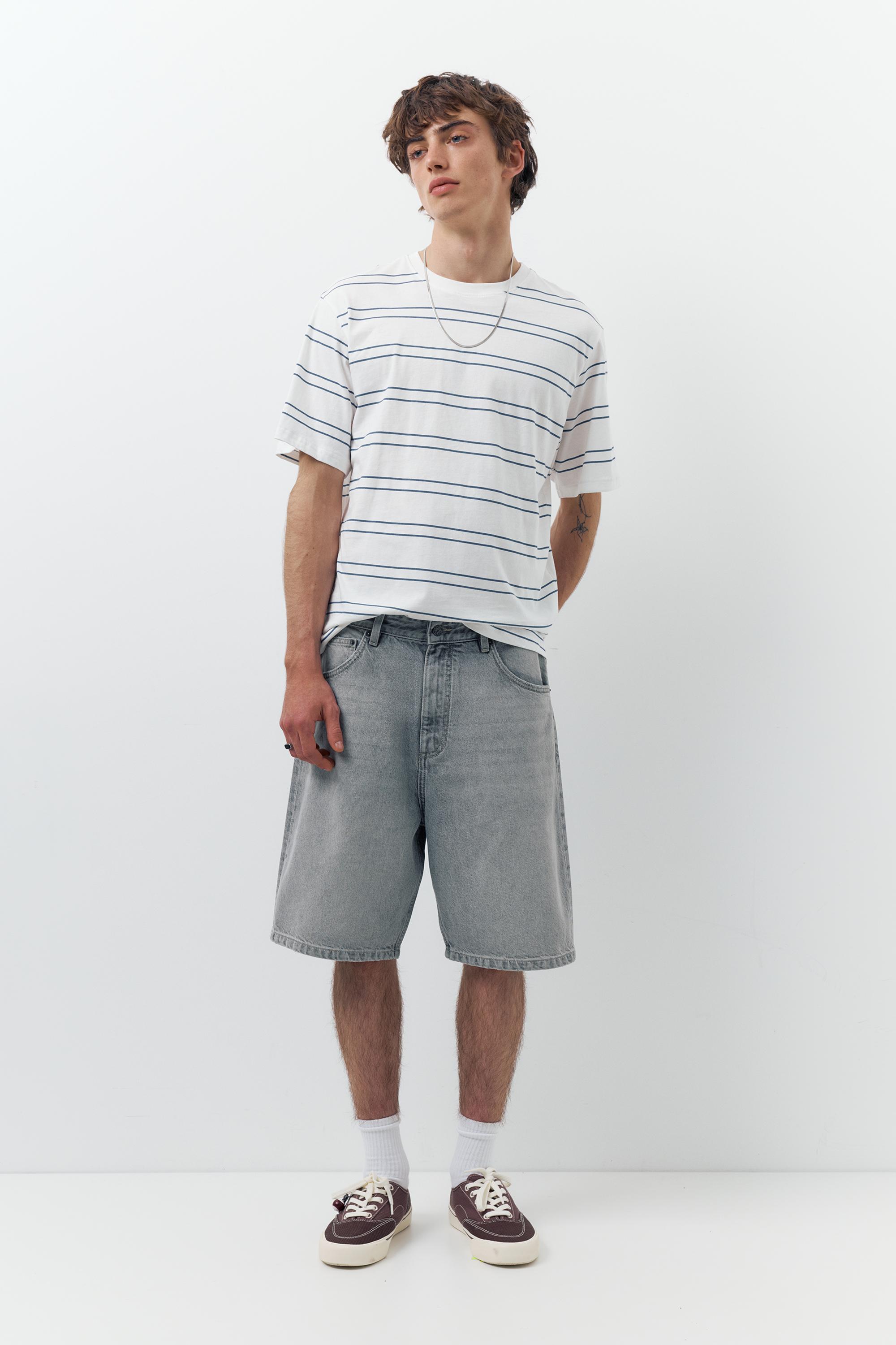 Baggy Jeans-Bermudashorts