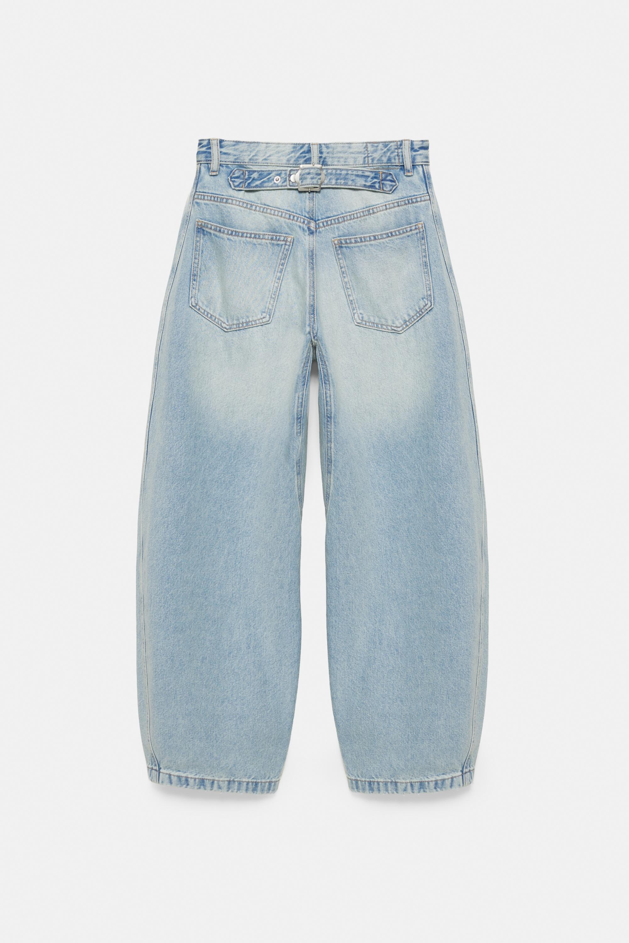 Balloon jeans with belt loops — Pale blue