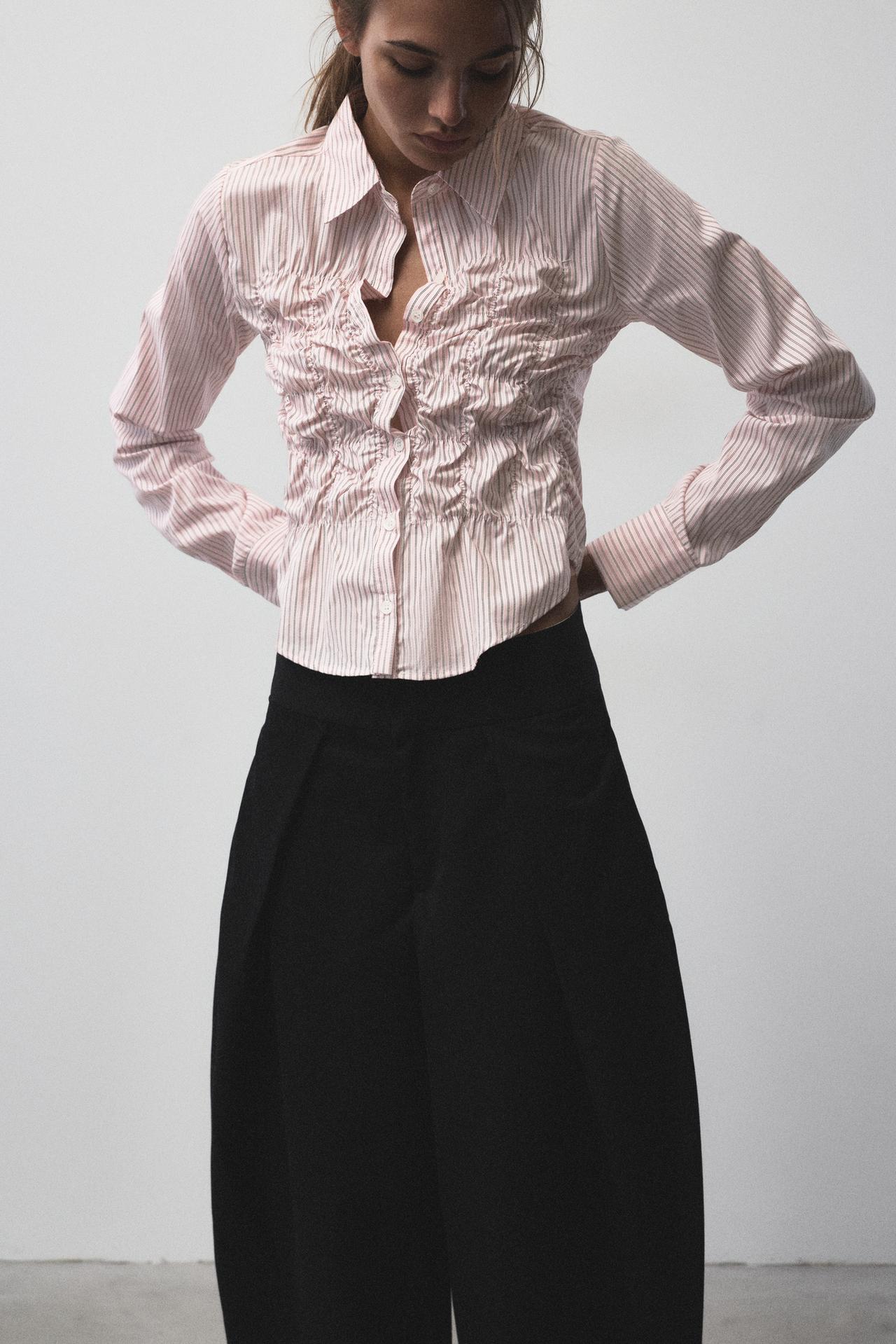 Striped gathered shirt — Pastel pink