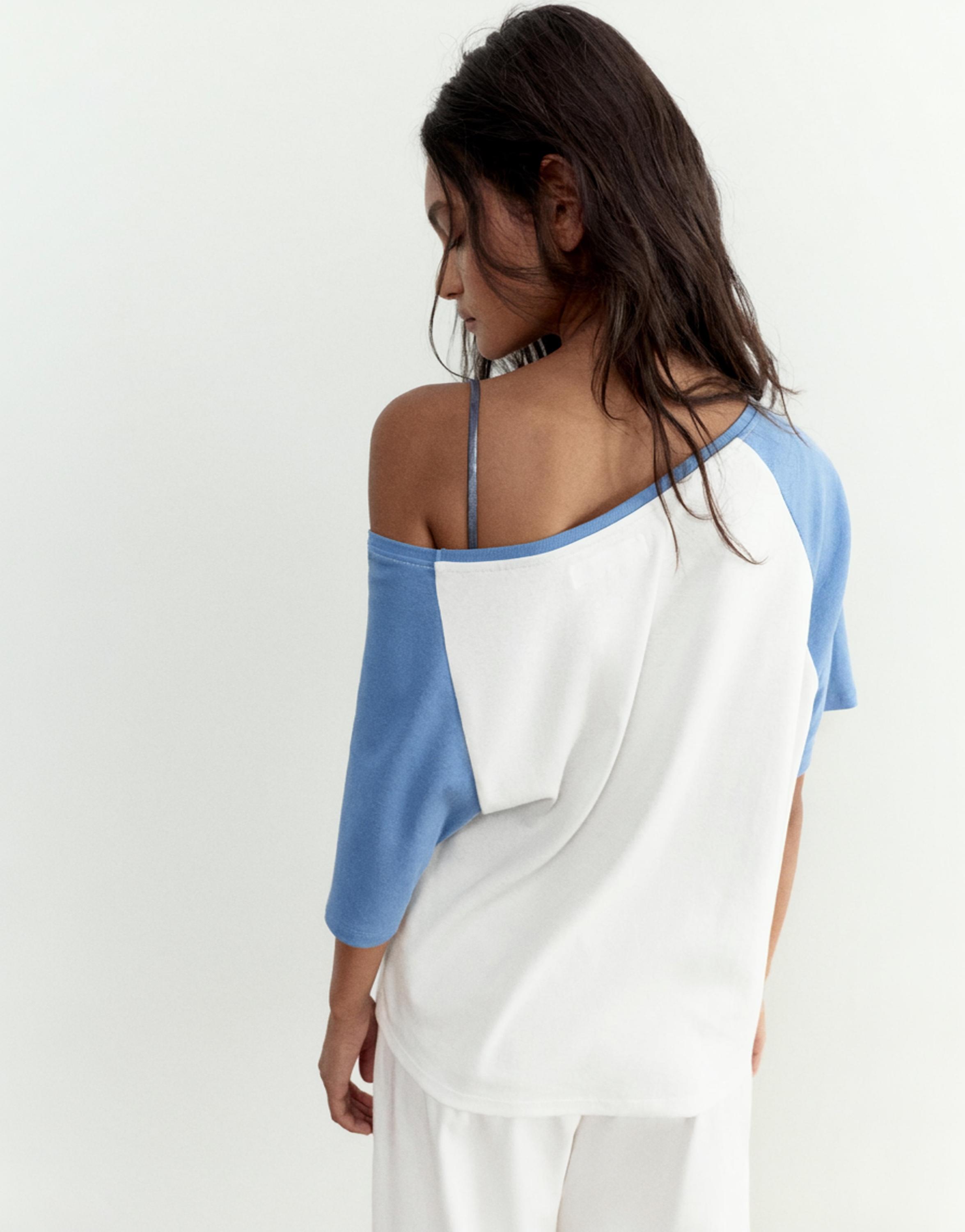 Asymmetric graphic T-shirt — Ice
