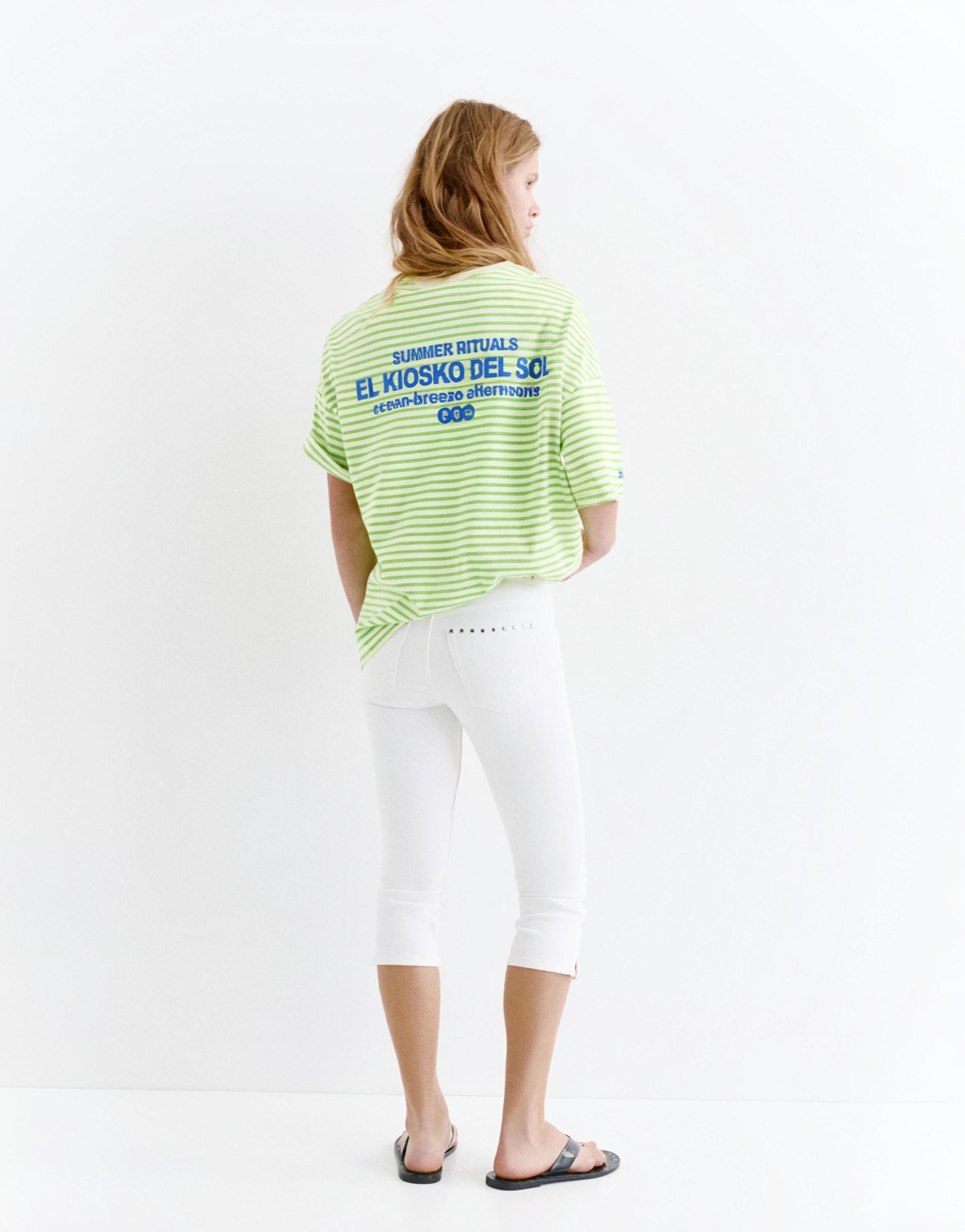 Yeşil çizgili t-shirt - Görsel 12