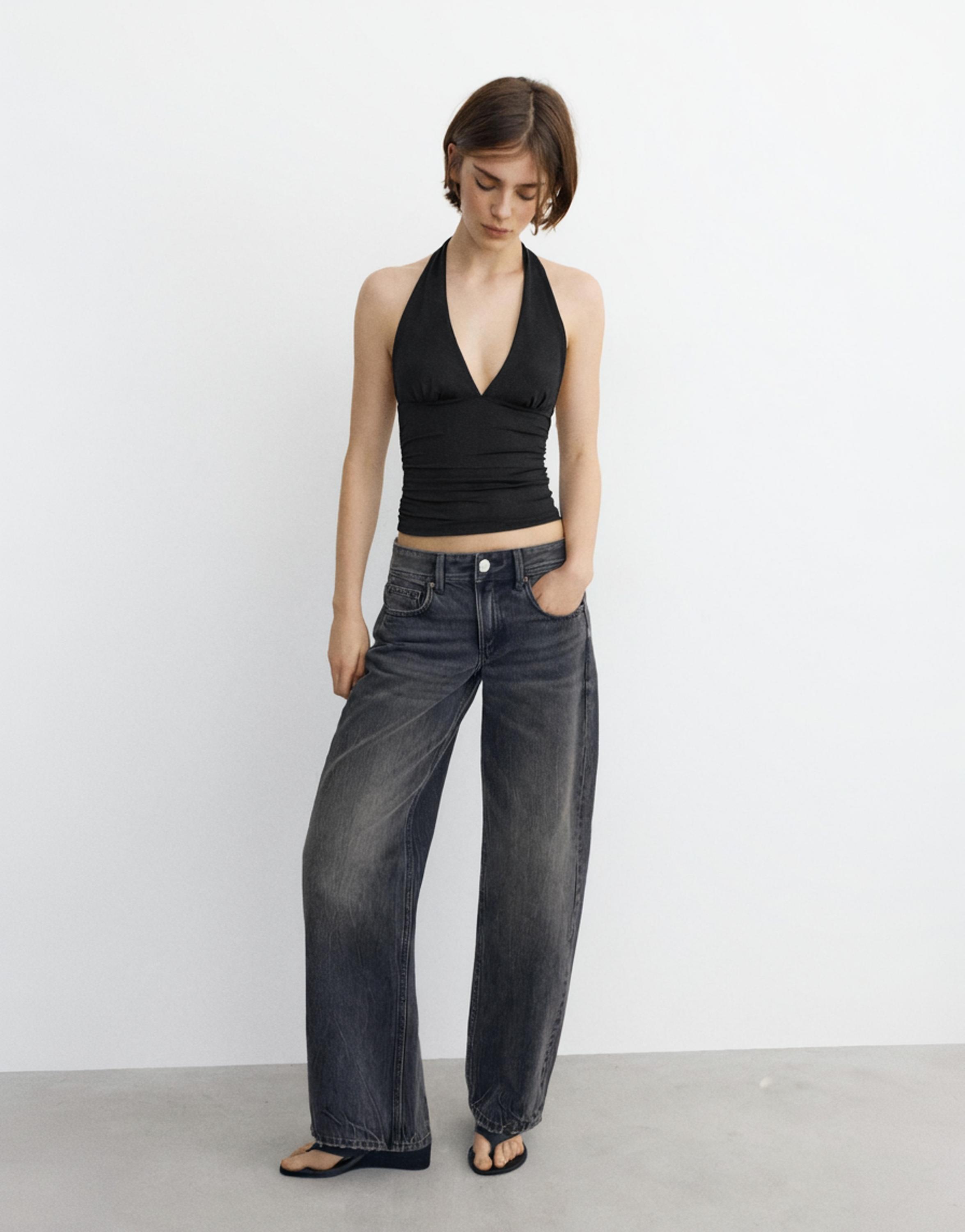 Halter neck top with gathering — Black