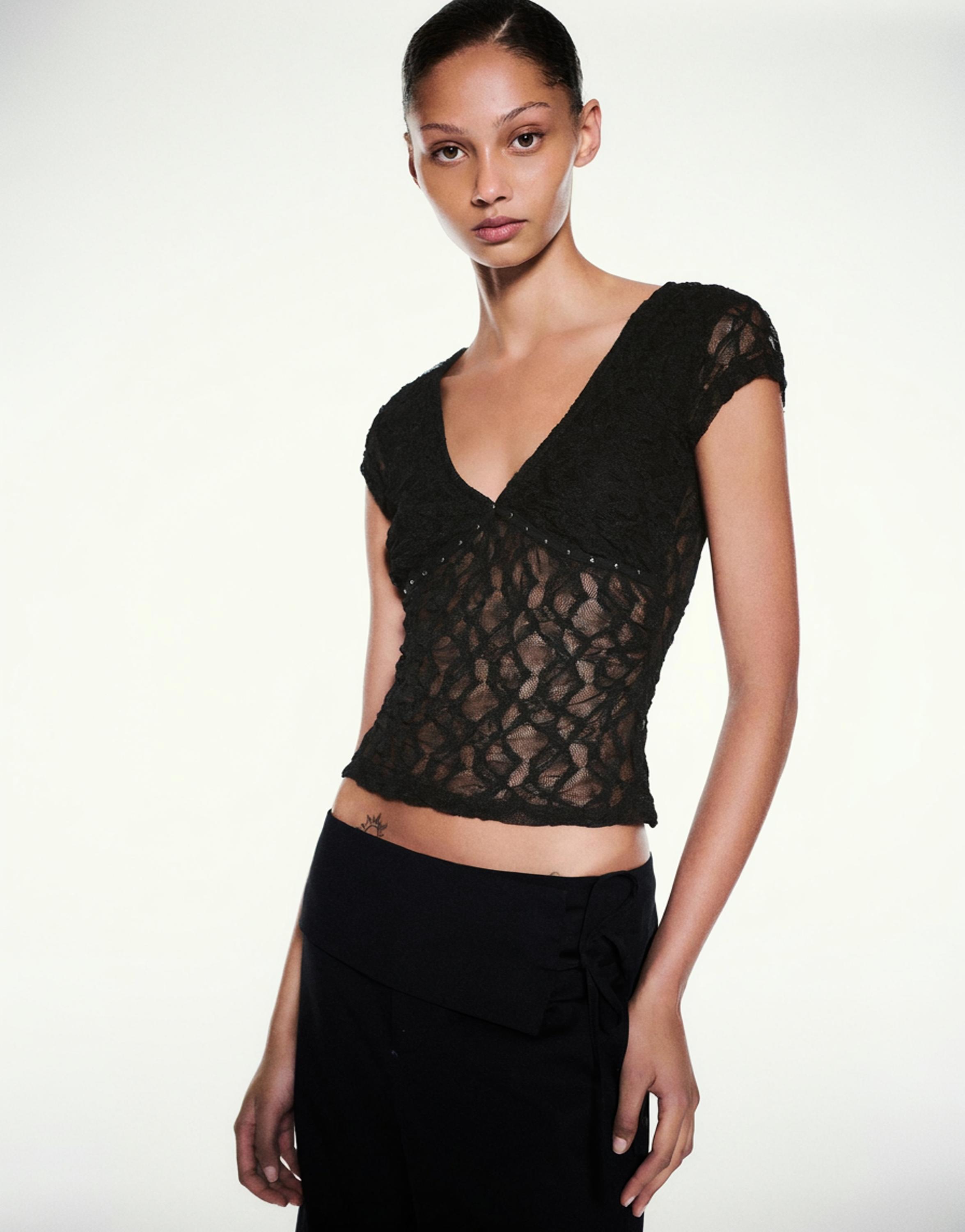 Studded lace T-shirt — Black