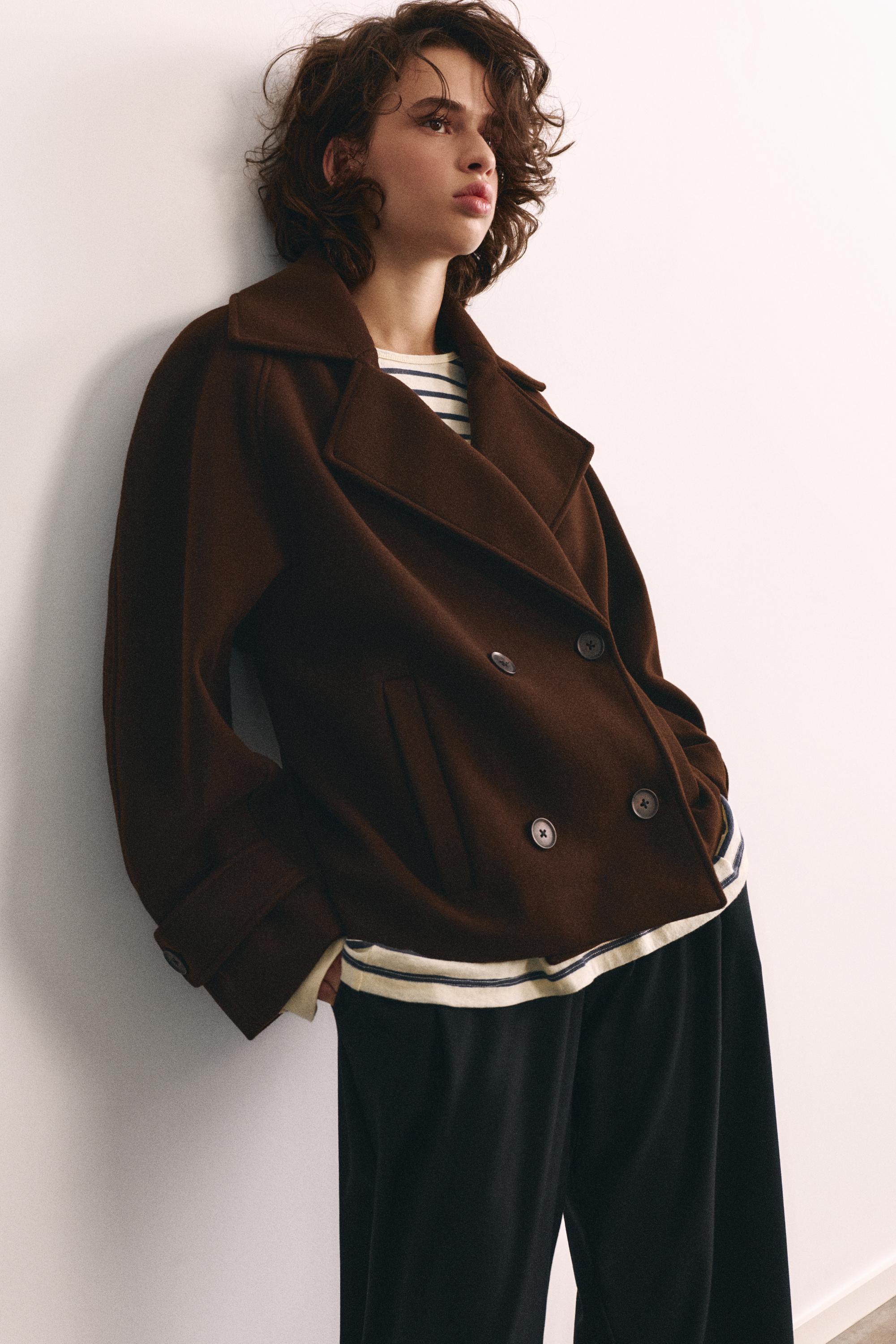 Short felt texture coat — Chocolate