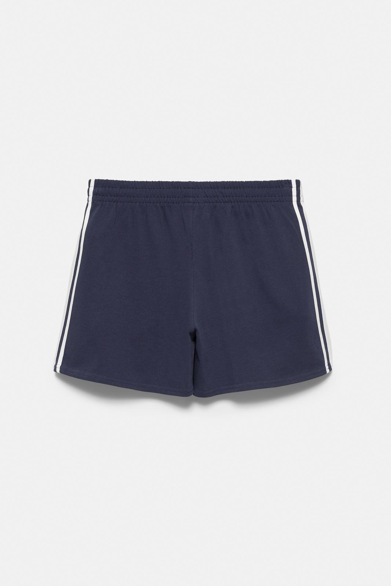 Sports shorts with side stripes — Dark navy