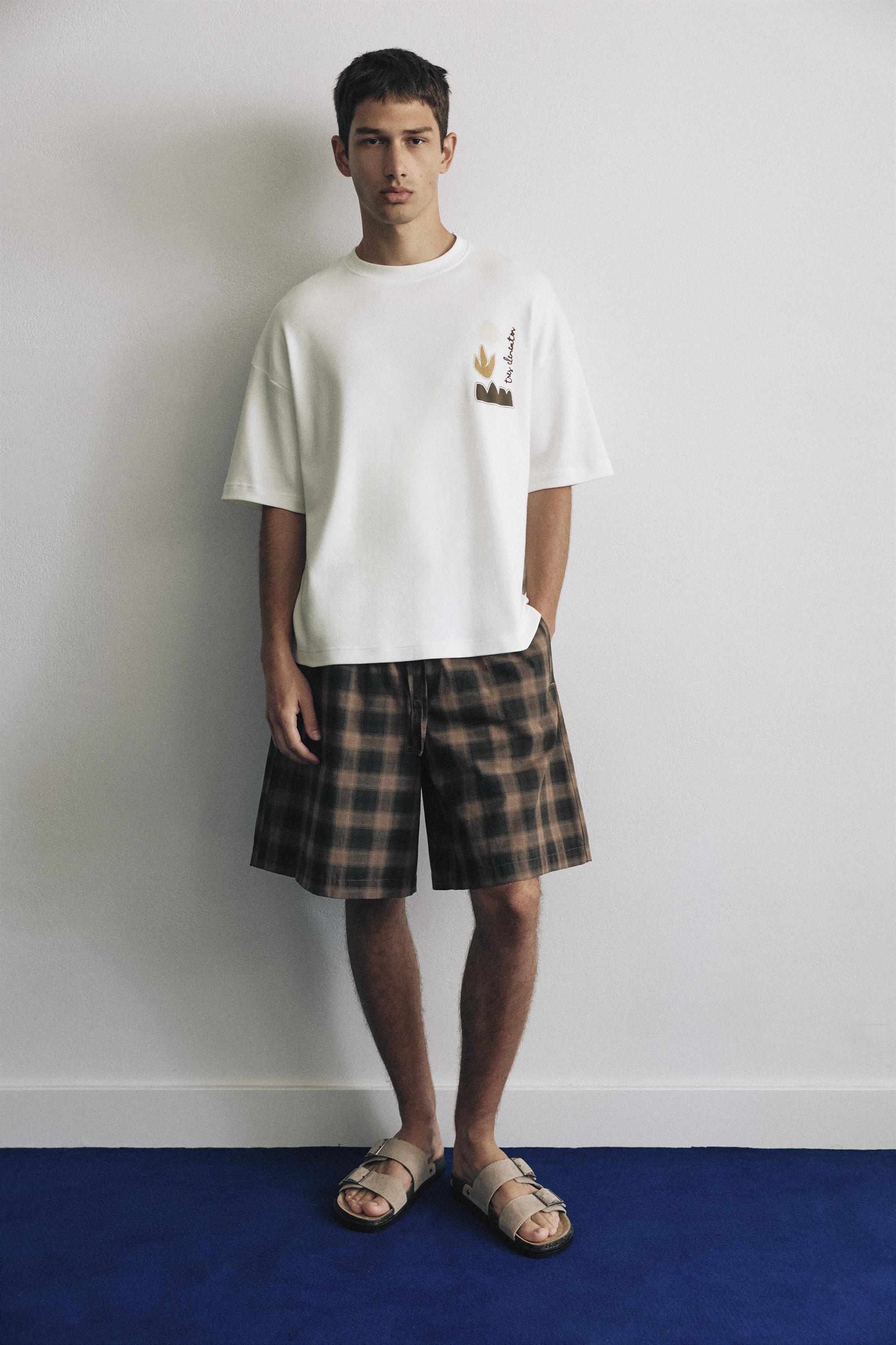 Short sleeve graphic T-shirt — Off white