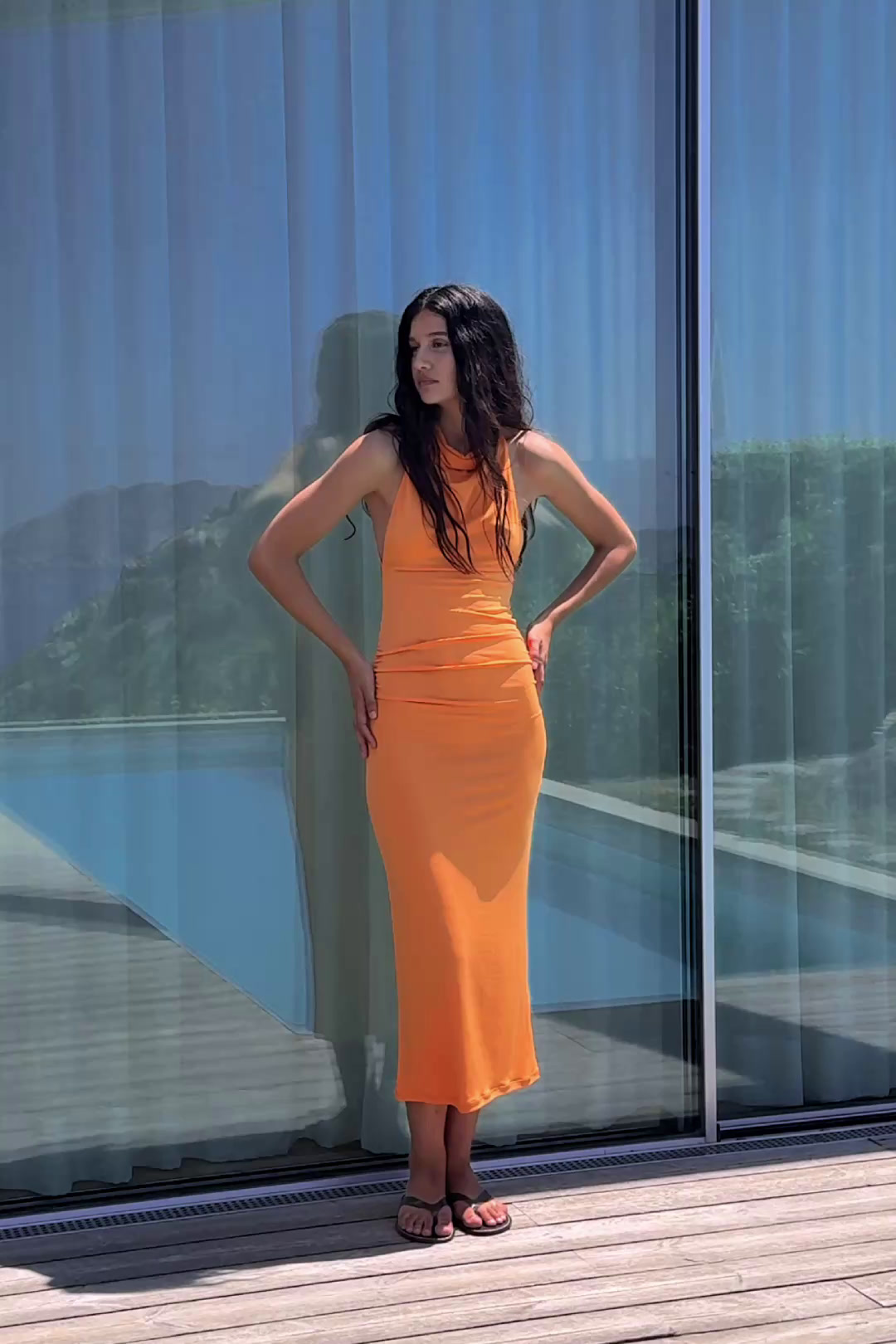 Vestido midi halter drapeado PULL&BEAR