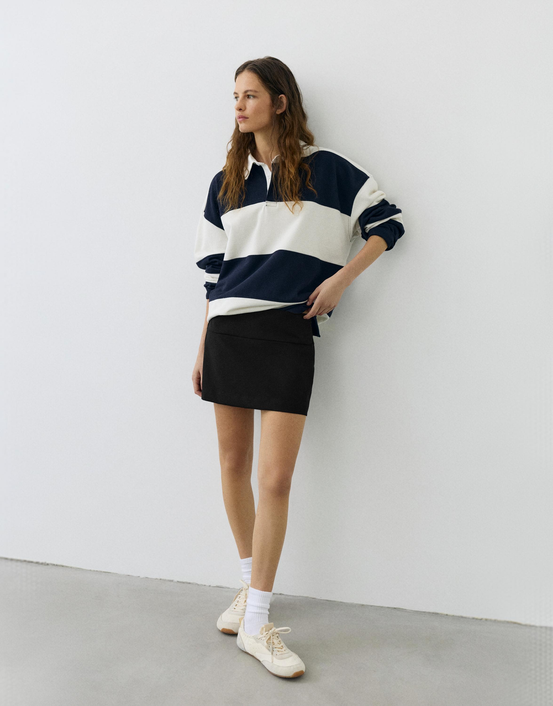 Mini skort — Black