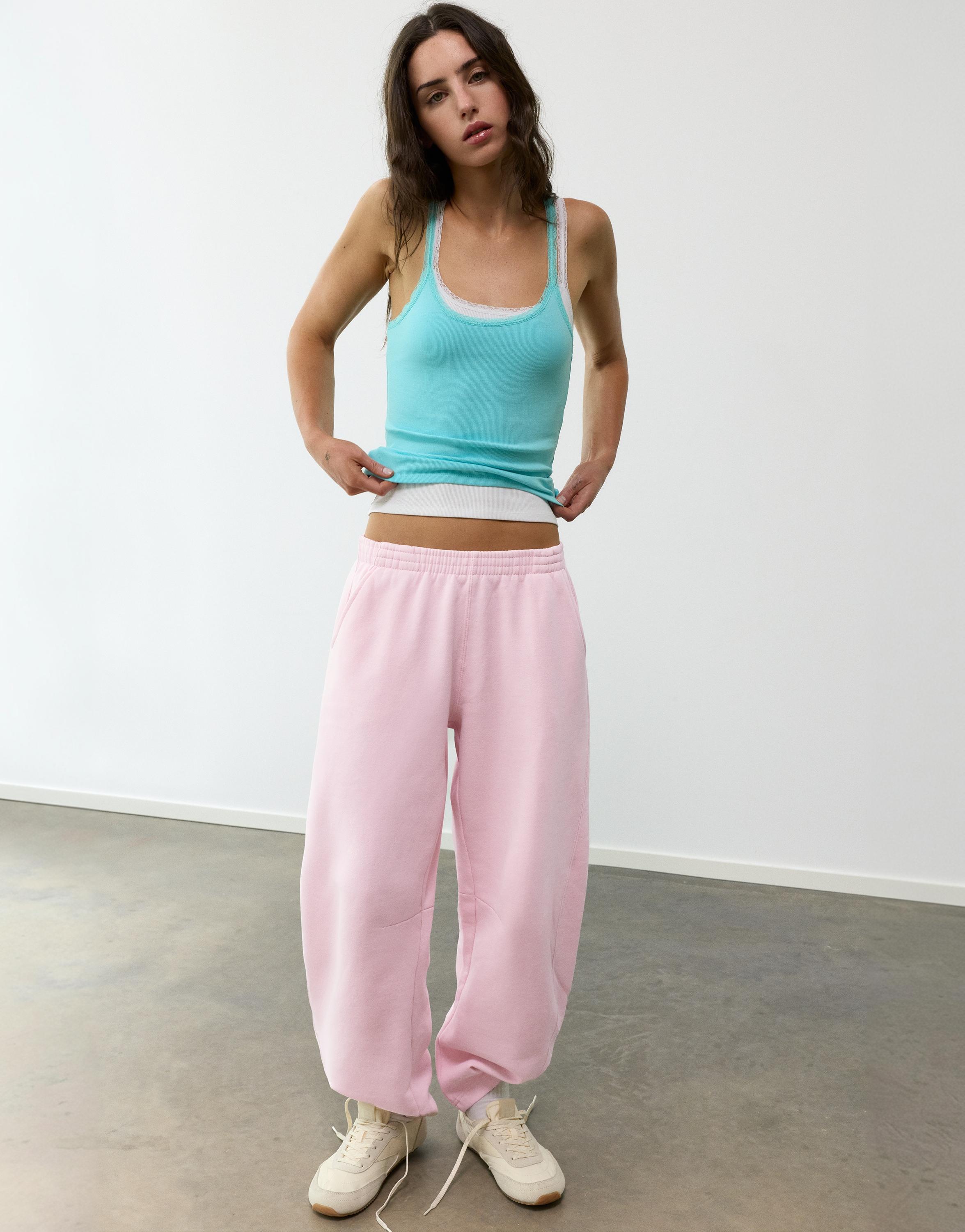 Barrel-leg joggers — Pastel pink