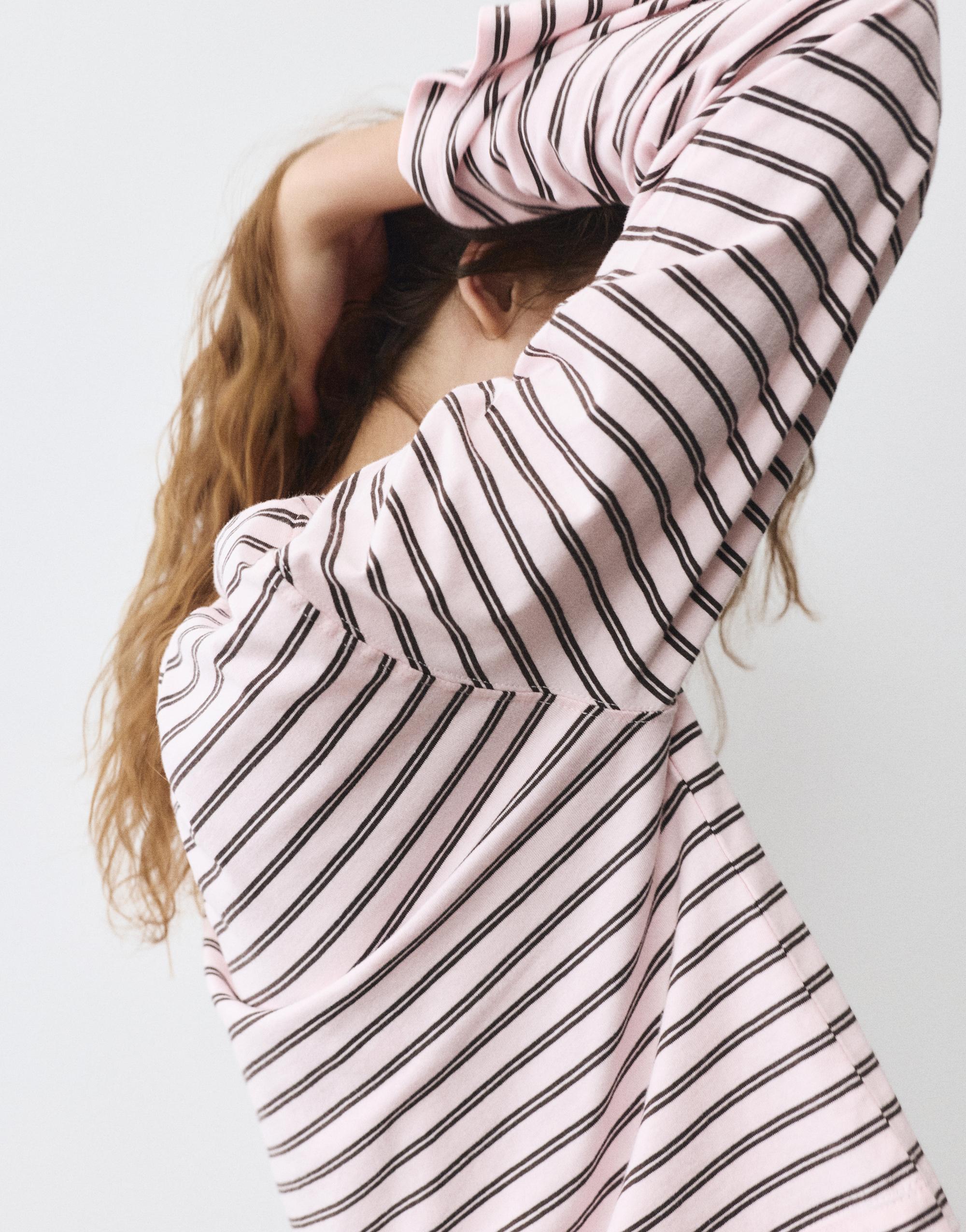 Boxy-fit long sleeve T-shirt — Striped