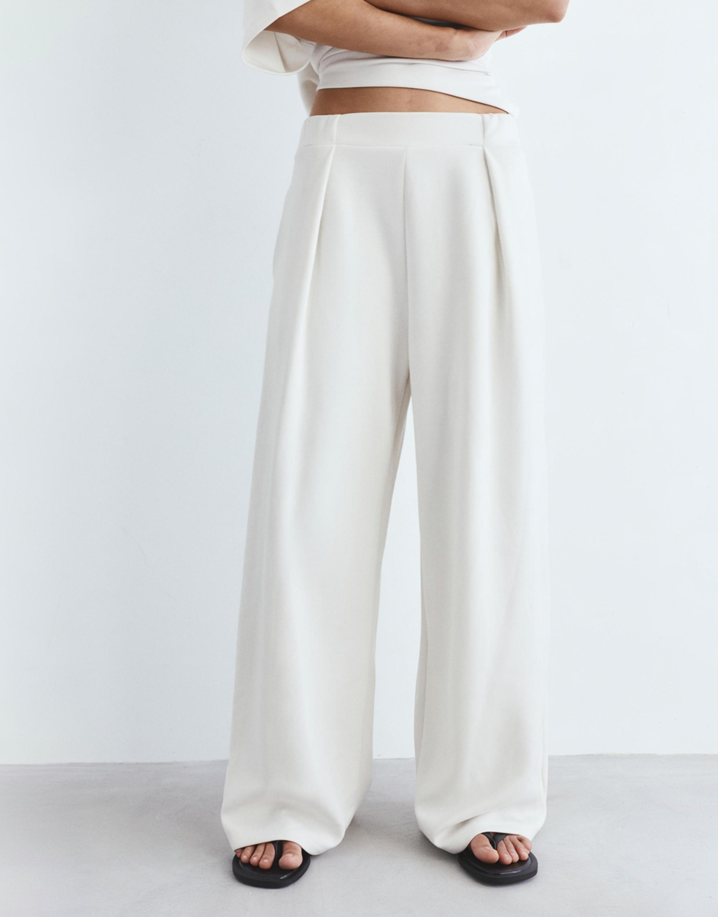 Soft-touch wide-leg darted trousers — Ecru