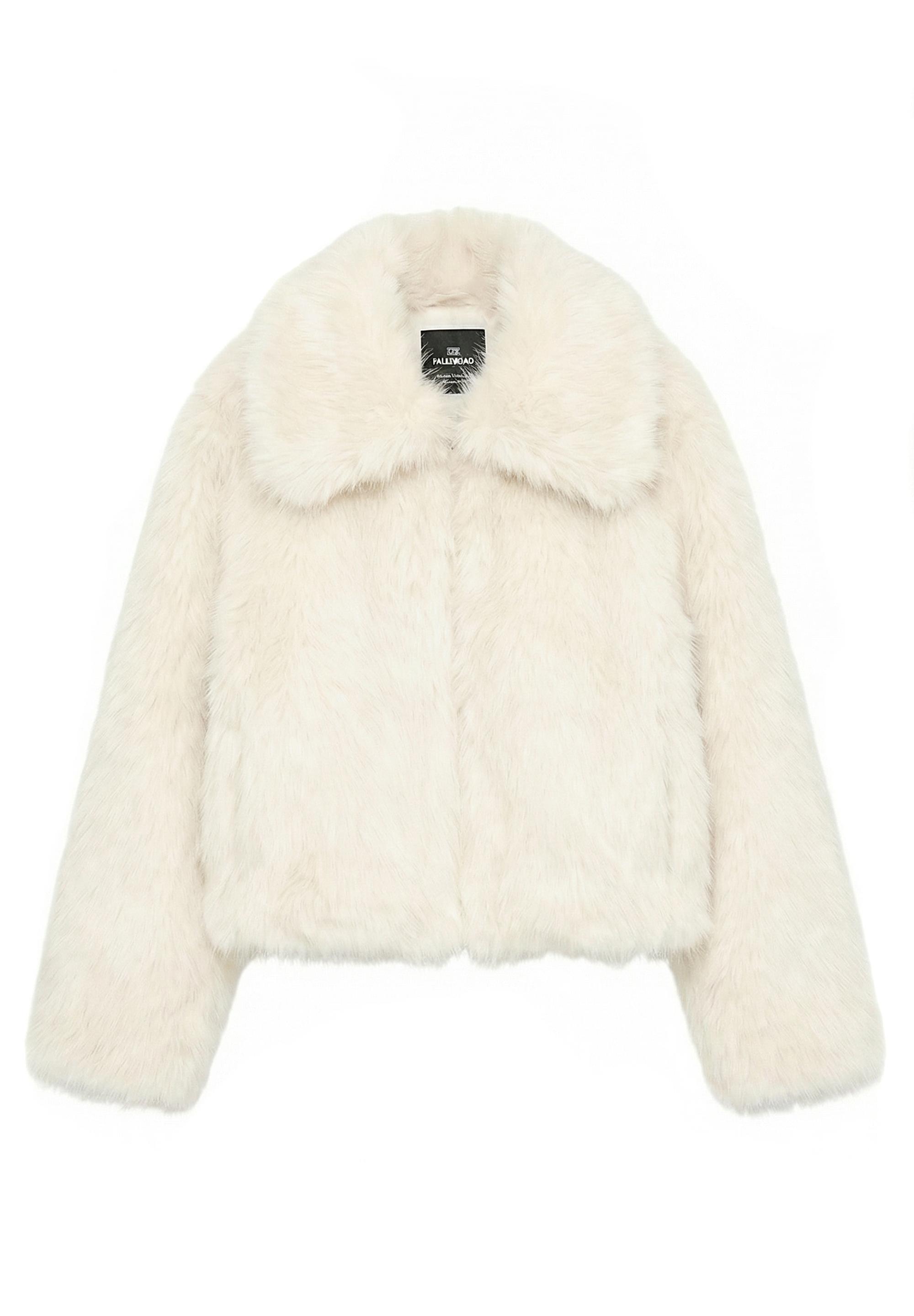 White faux fur jacket — Ecru