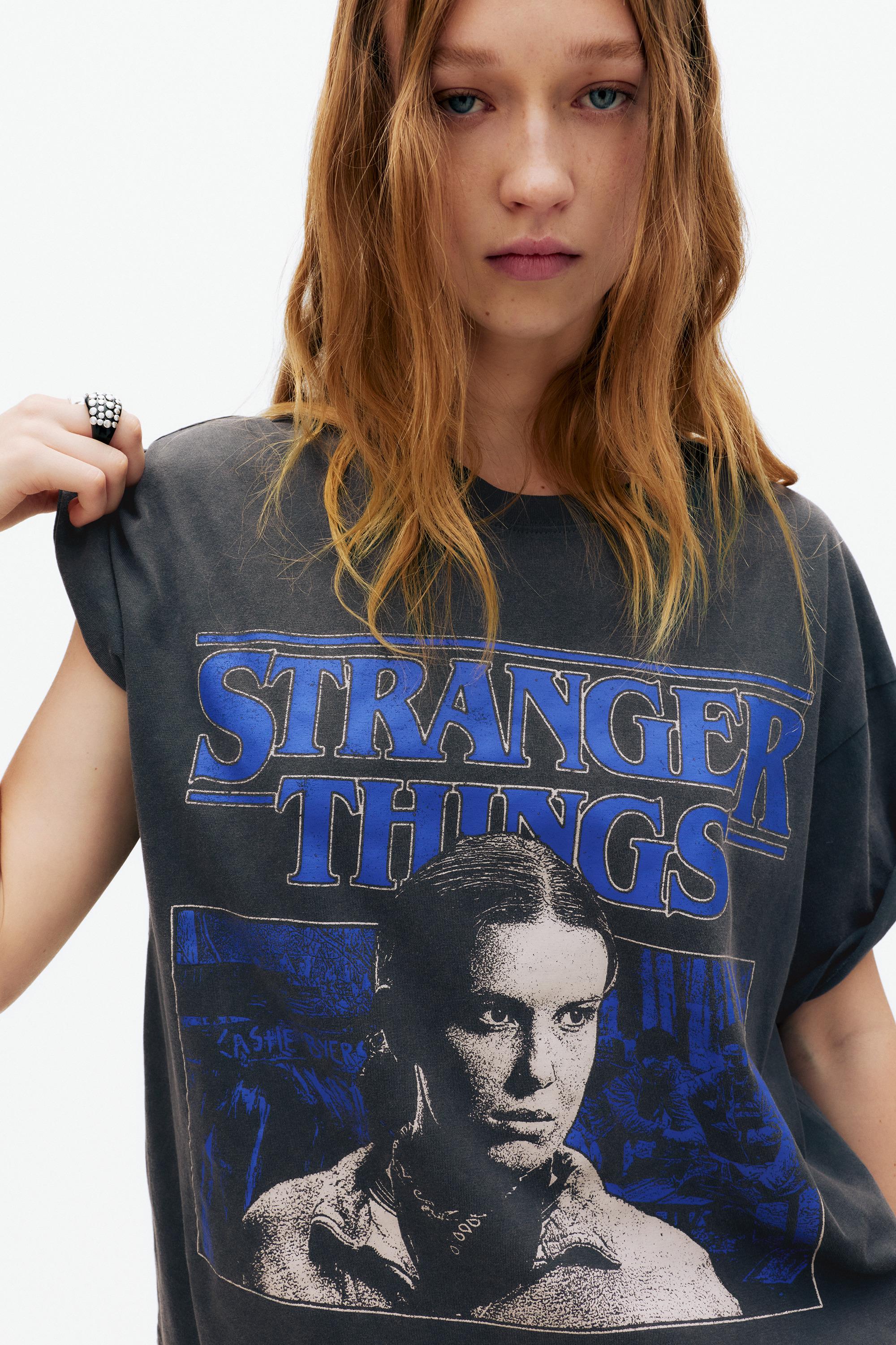 Stranger Things Eleven T-shirt - Pull&Bear United States