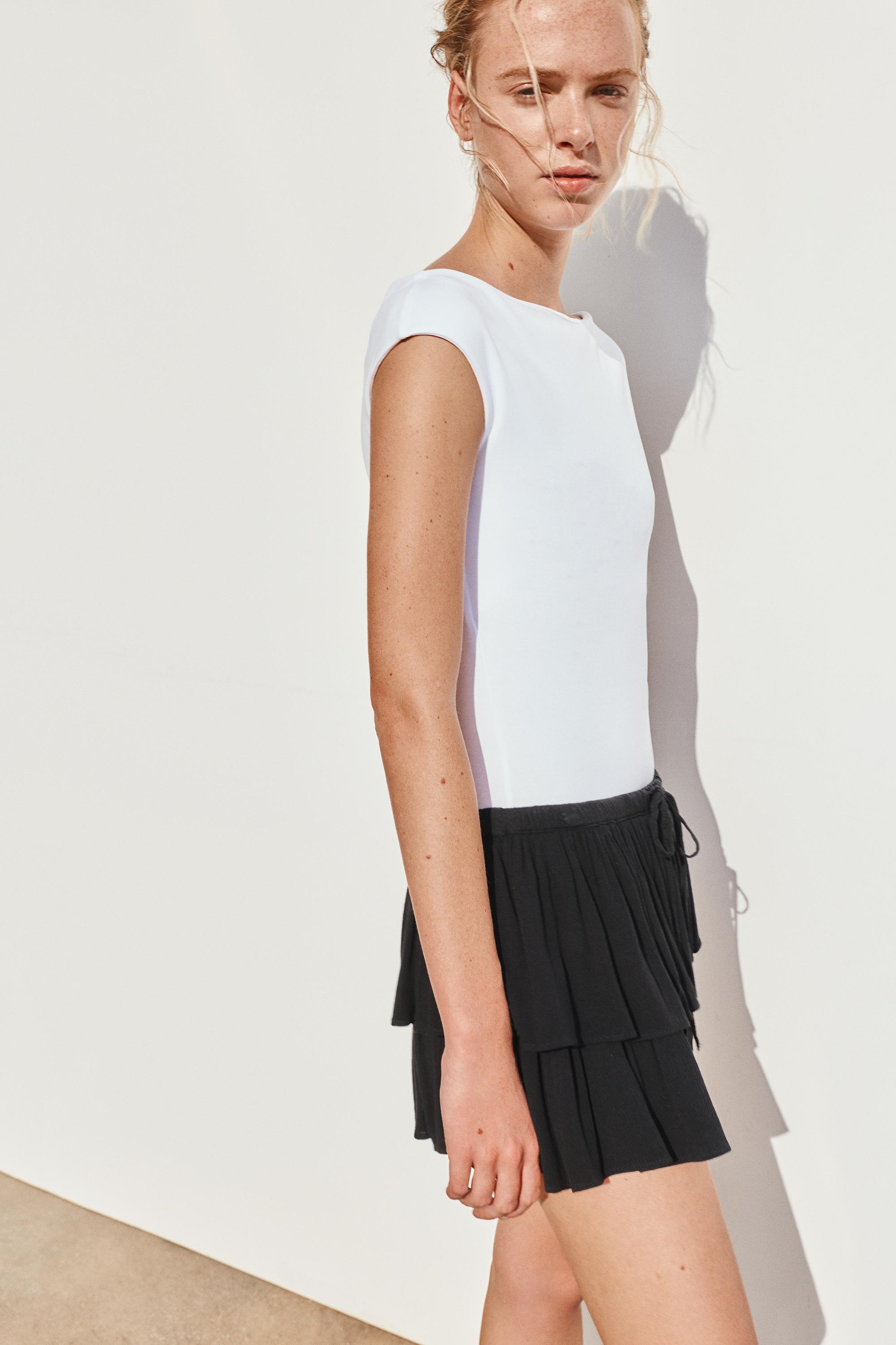 Volanlı şort etek - Görsel 37