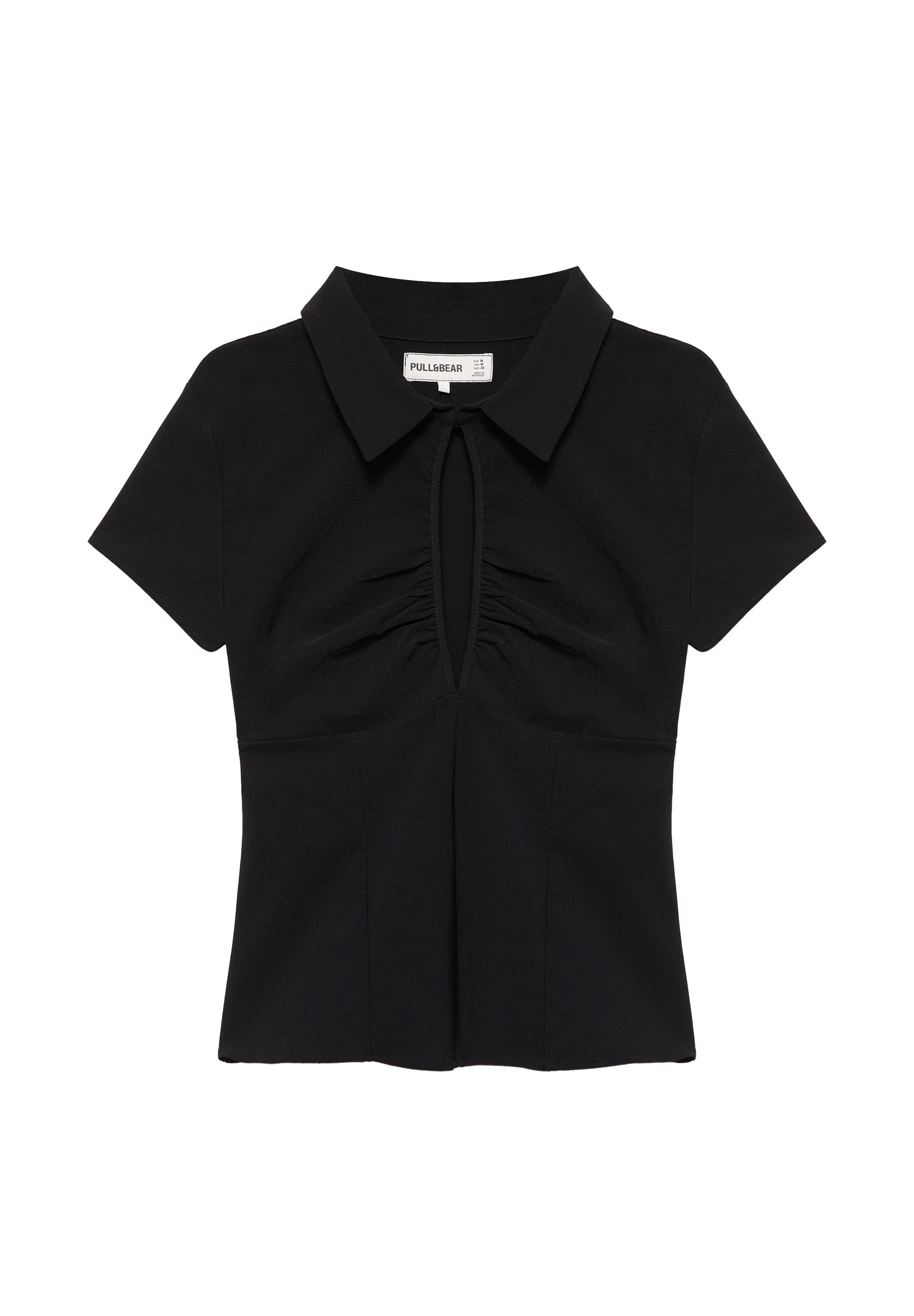 Short sleeve cut-out top — Black