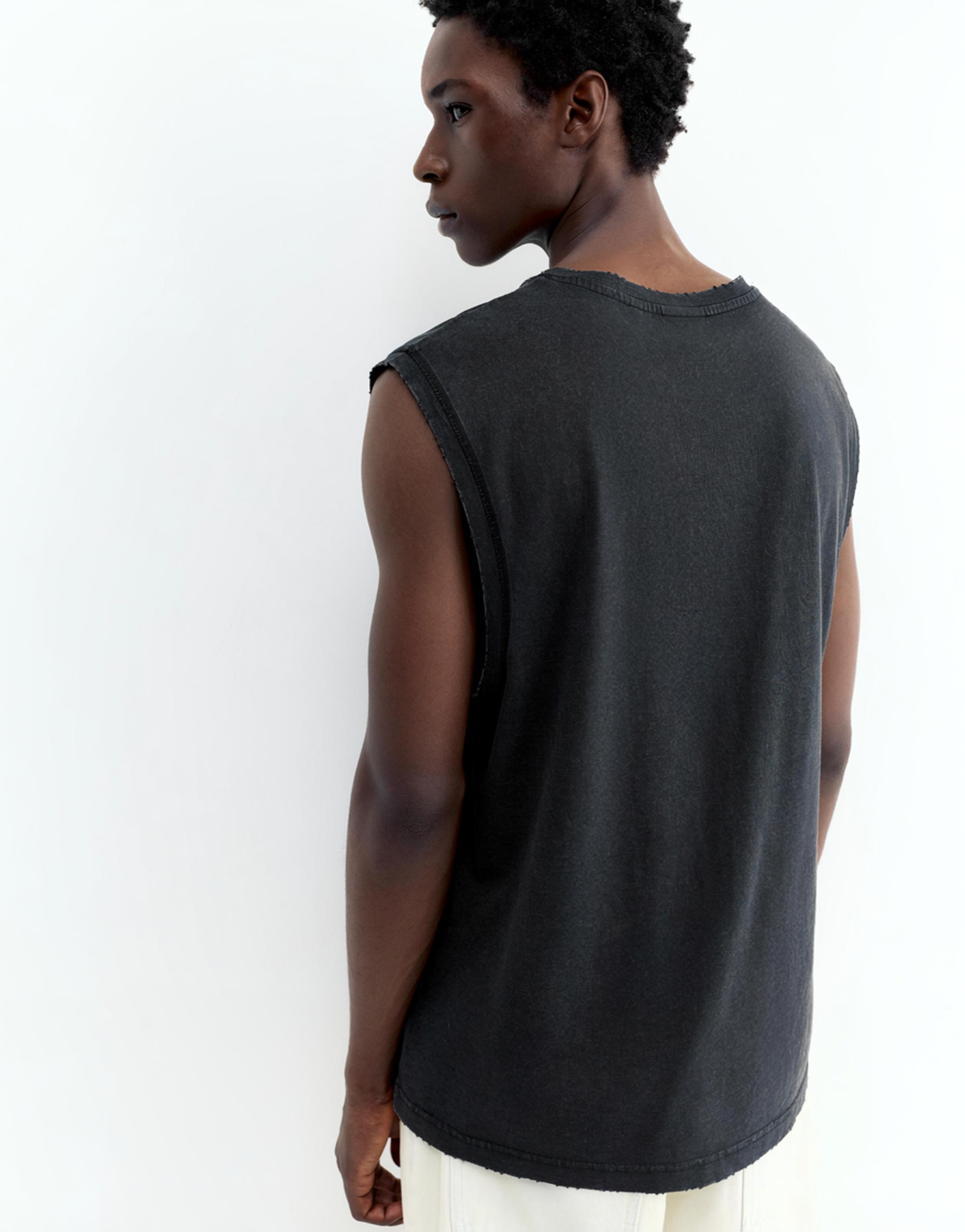 Strappy top — Black