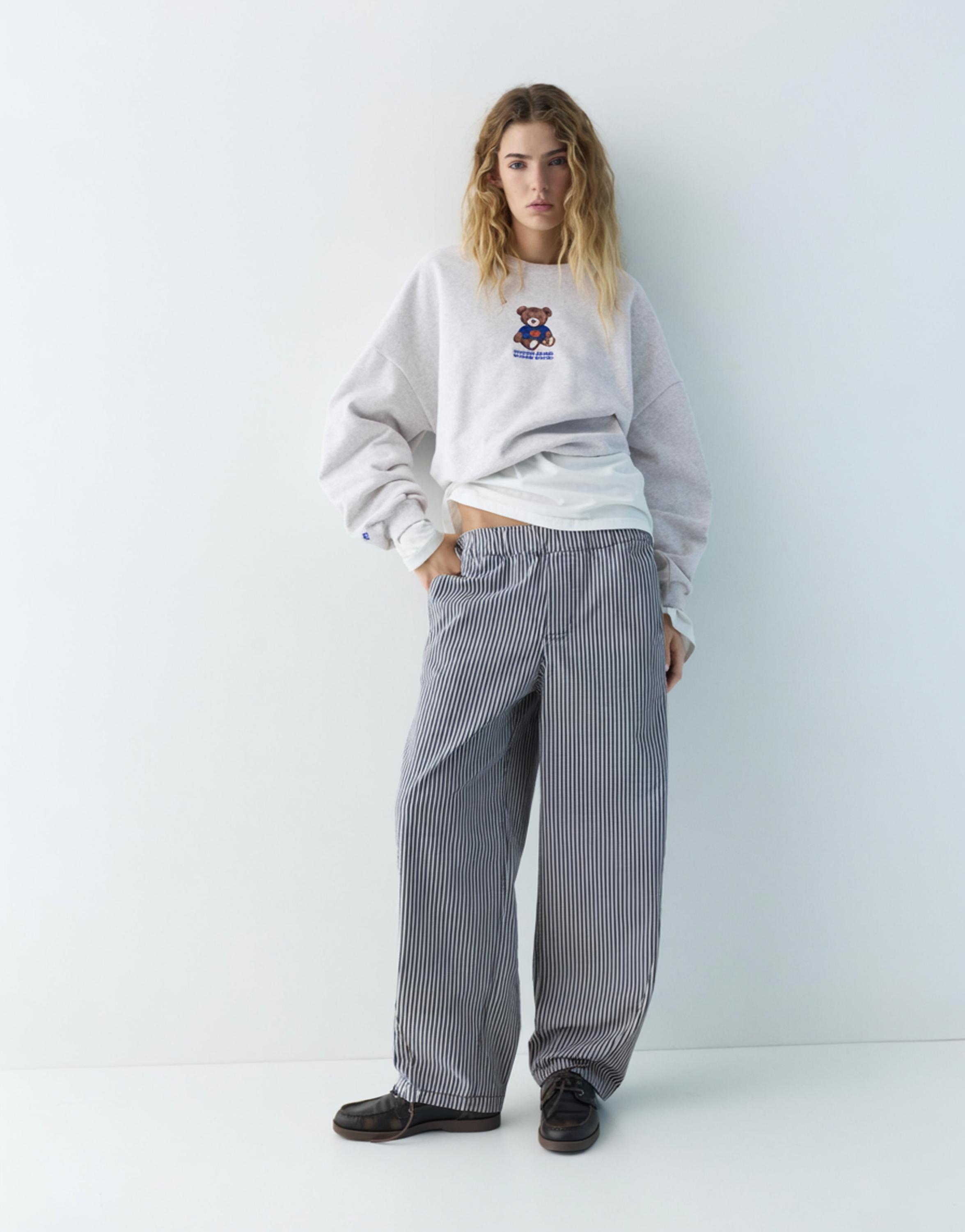 Striped barrel trousers — Navy