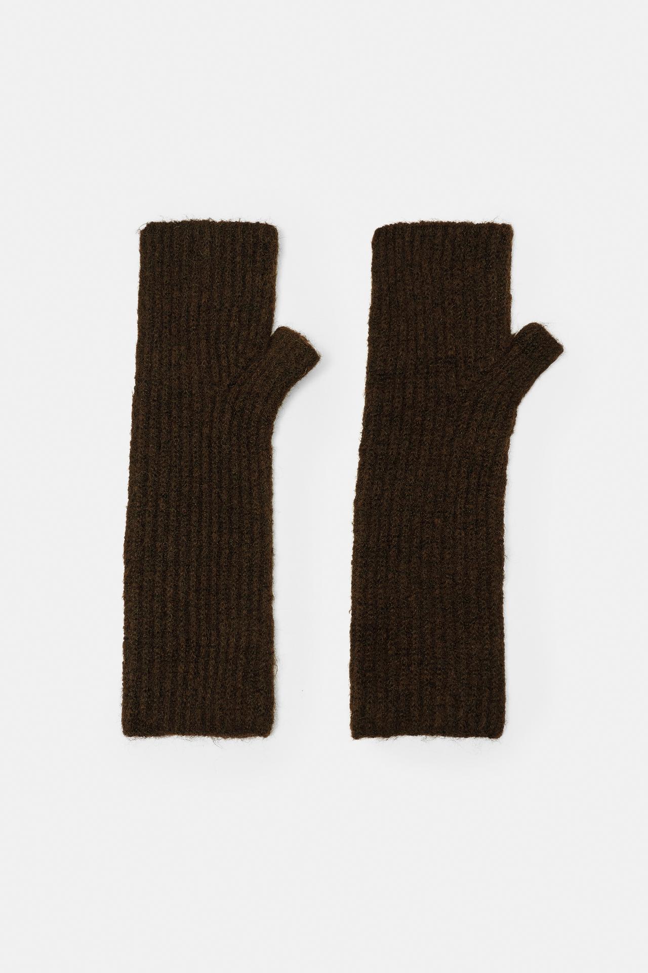 Ribbed knit mittens — Brown