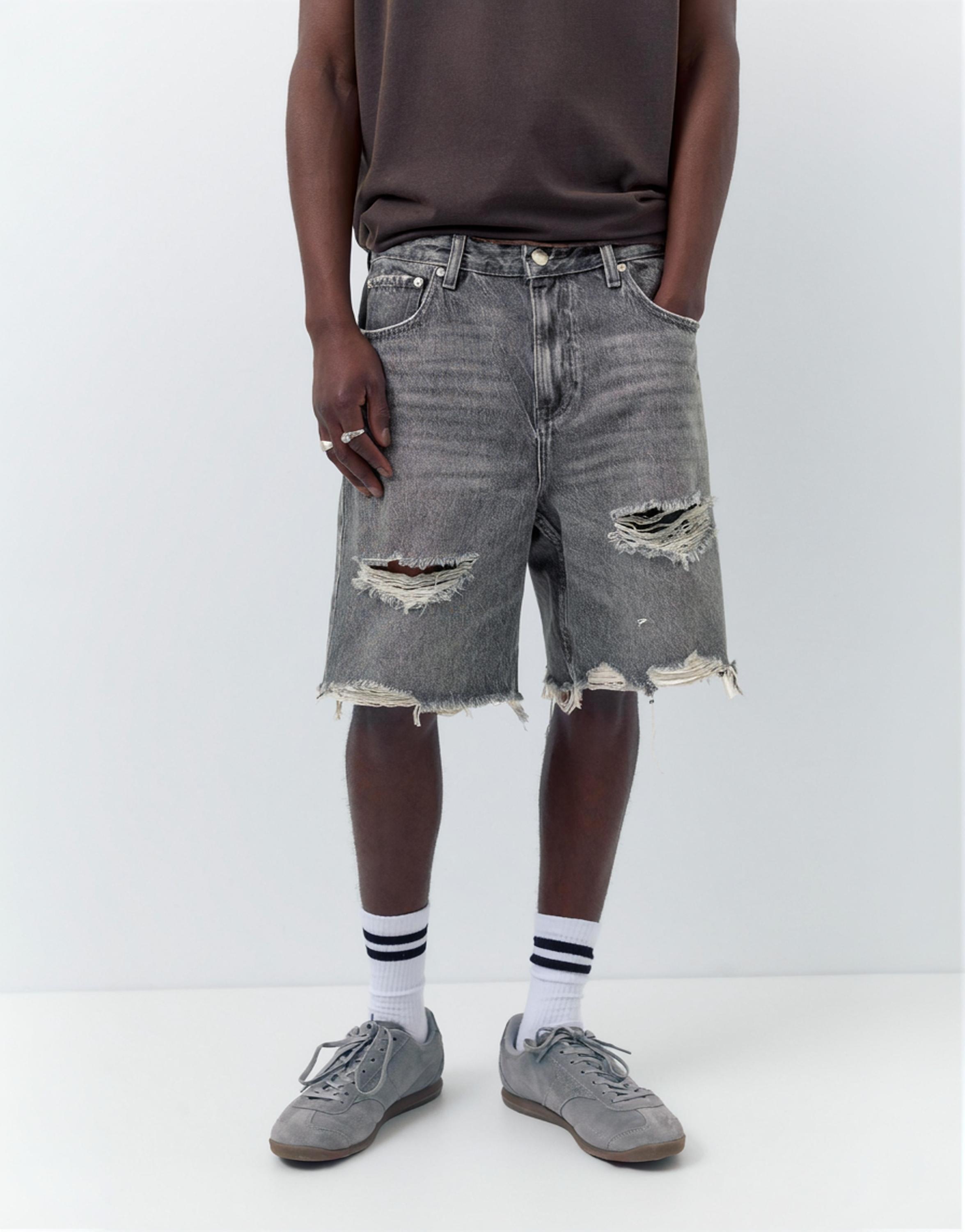 Straight-leg denim Bermuda shorts — Dark grey