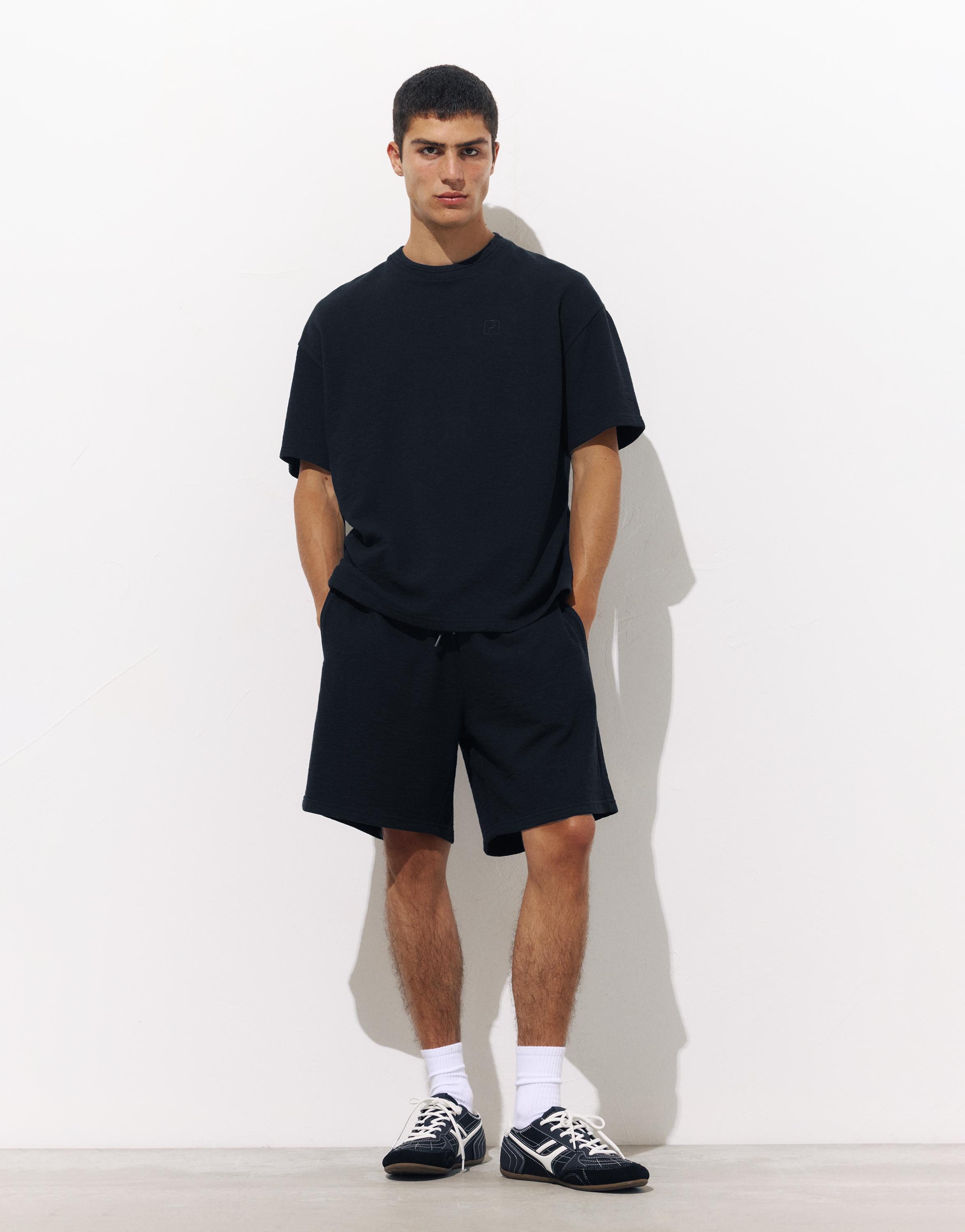 Kumaş dokulu jogger bermuda - Görsel 14