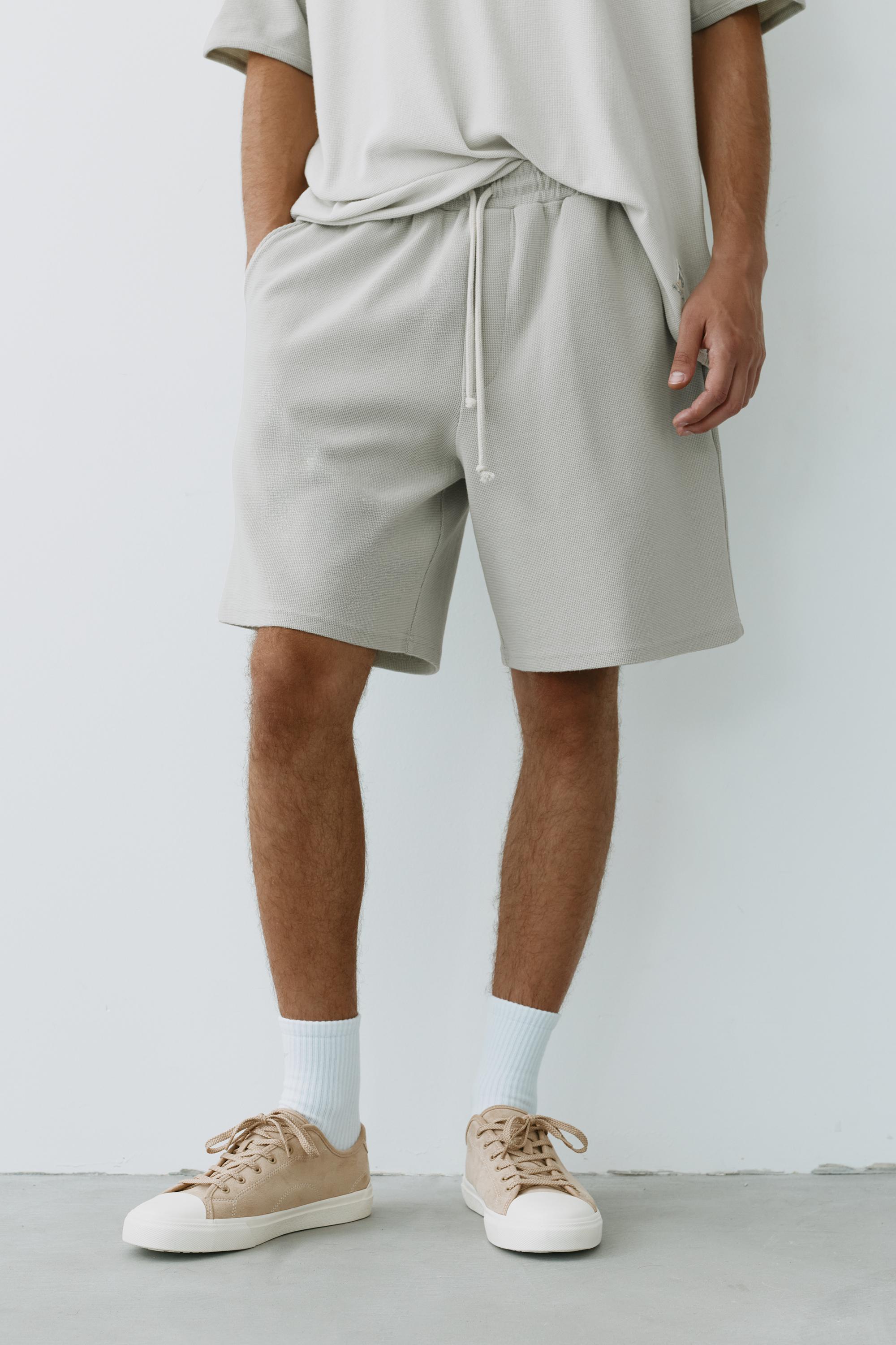 Waffle-knit jogger Bermuda shorts — Aquamarine