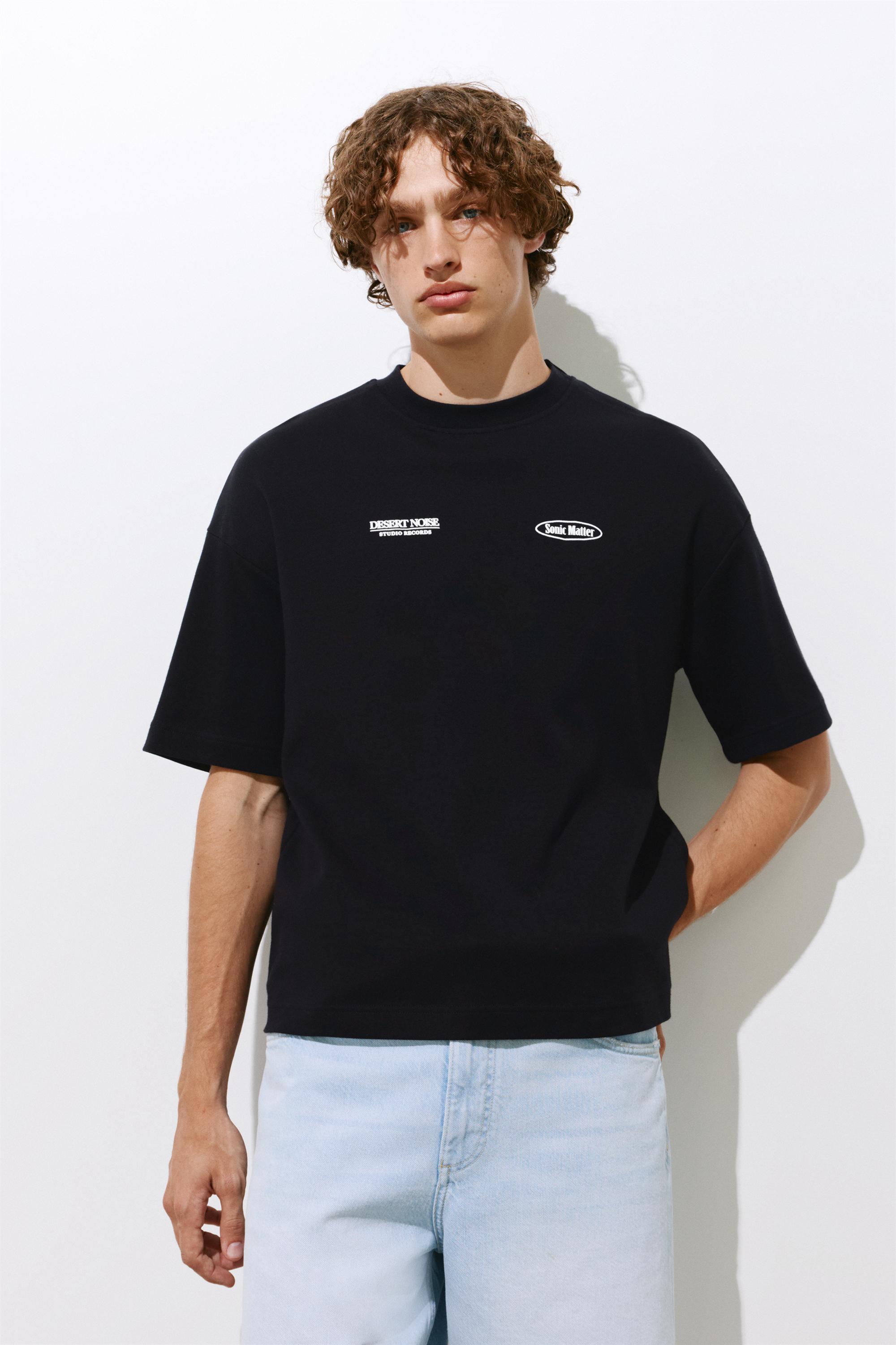 Oversize graphic T-shirt — Black