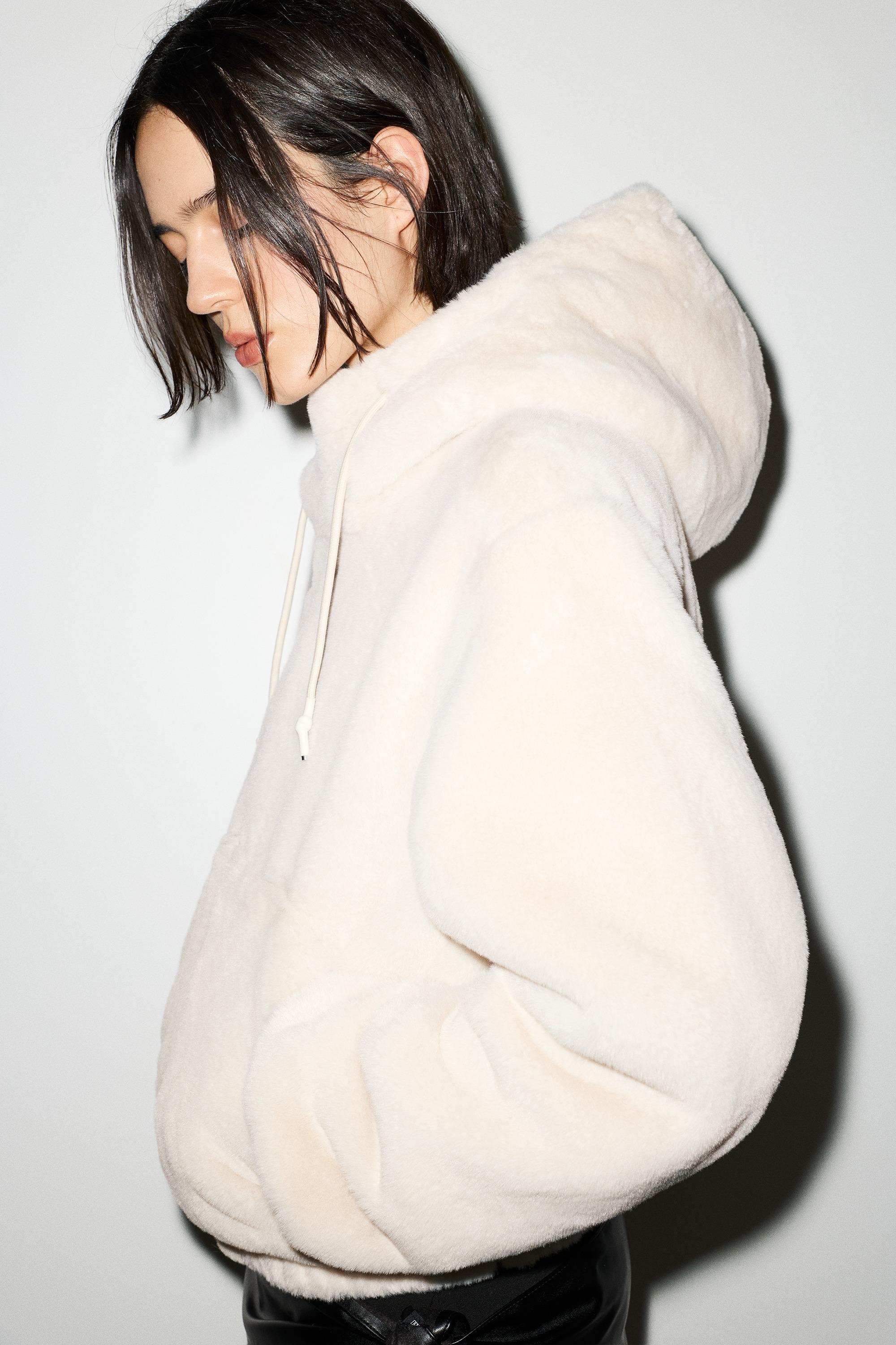 Faux fur hooded jacket — Ecru