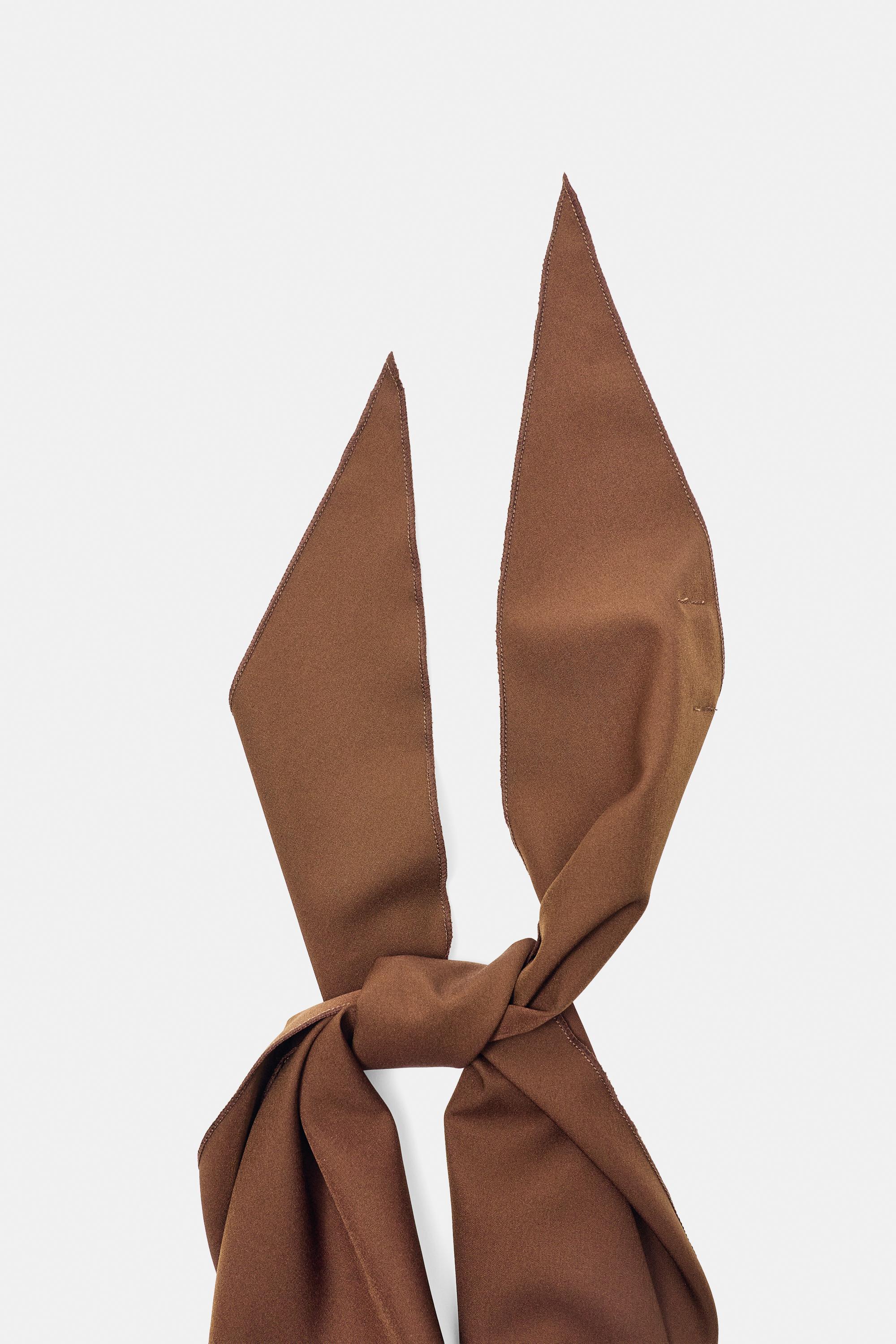 Metal delikli bandana - Görsel 2