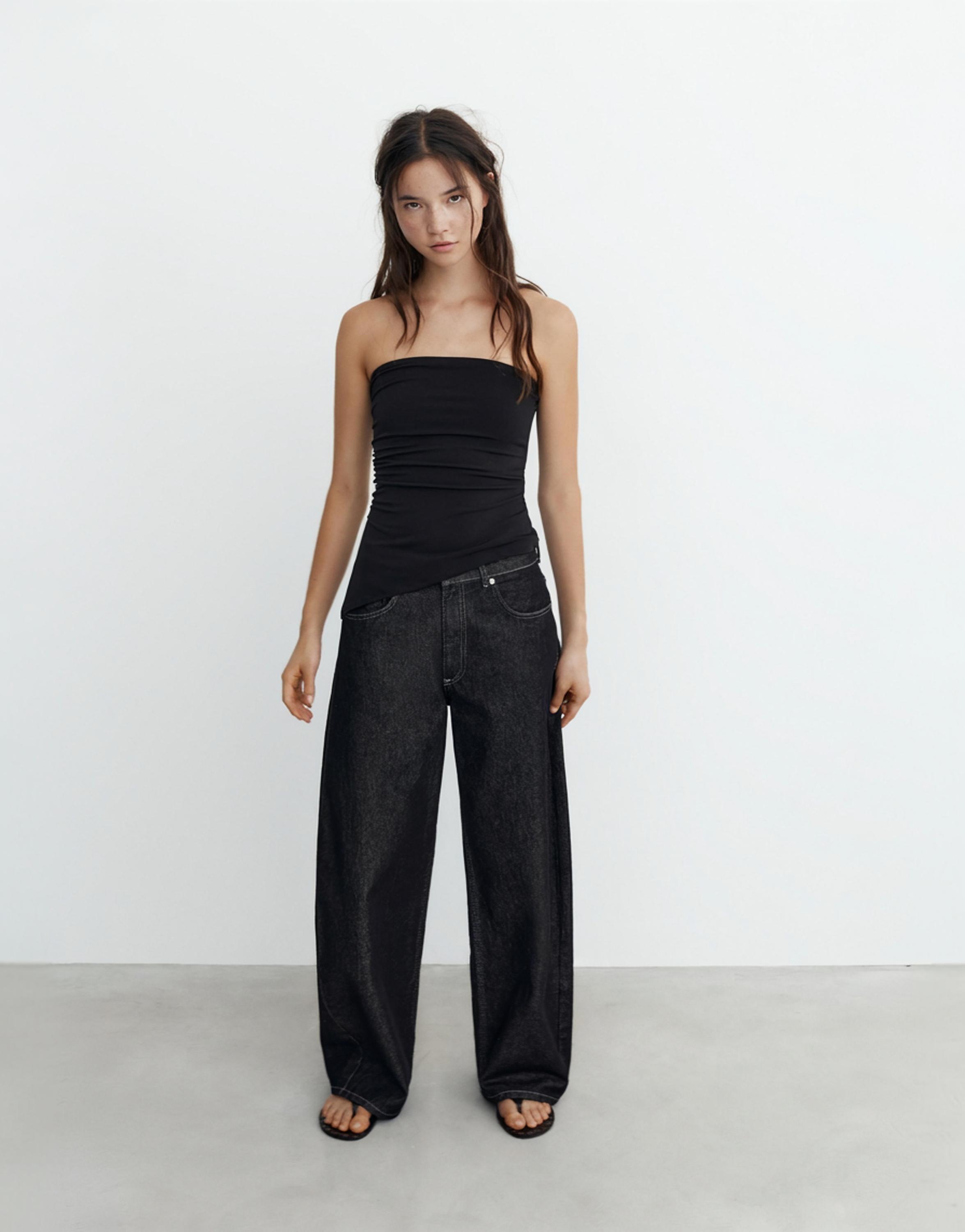 Asymmetric bandeau top — Black