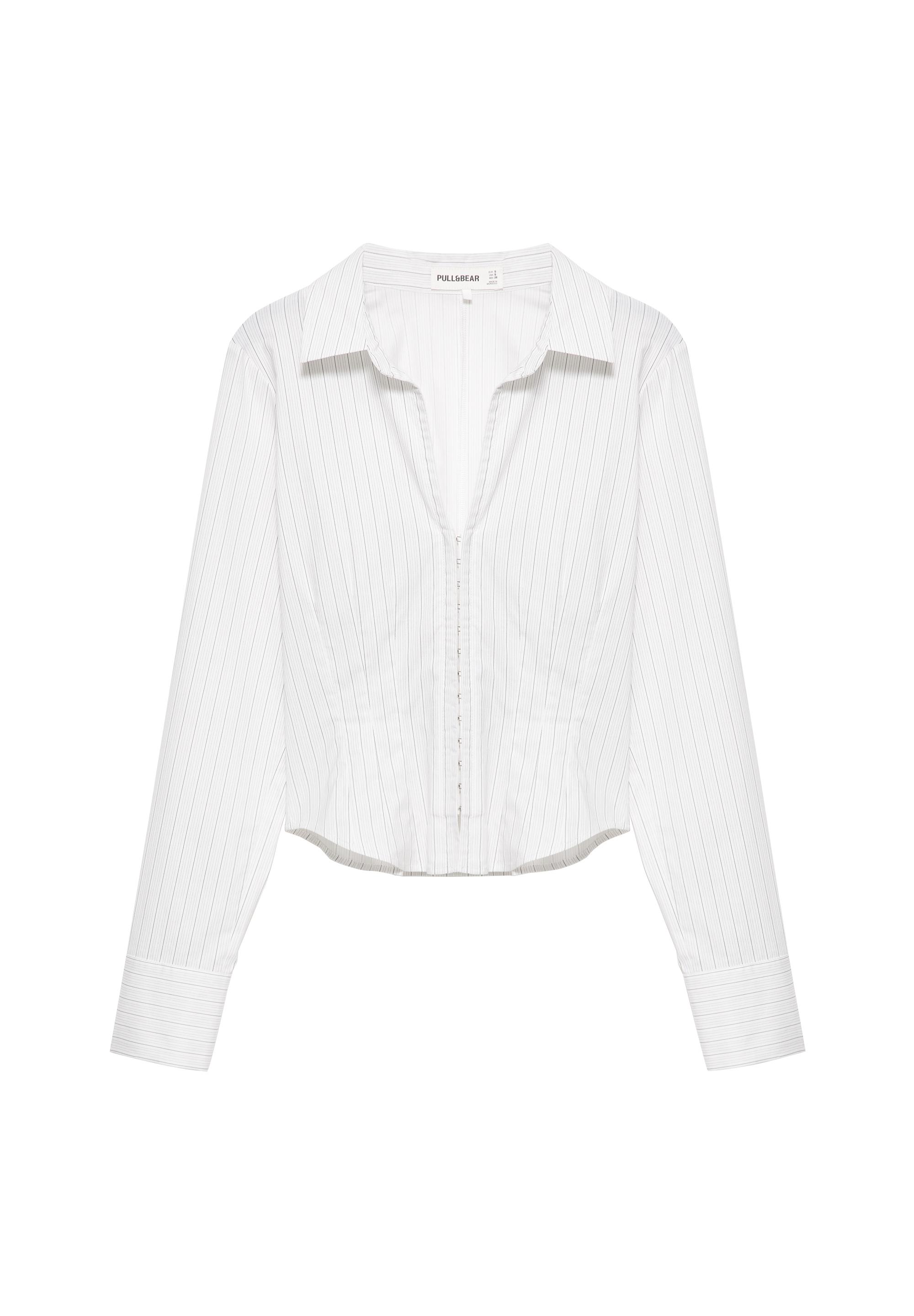 Fitted long sleeve shirt — Pale grey