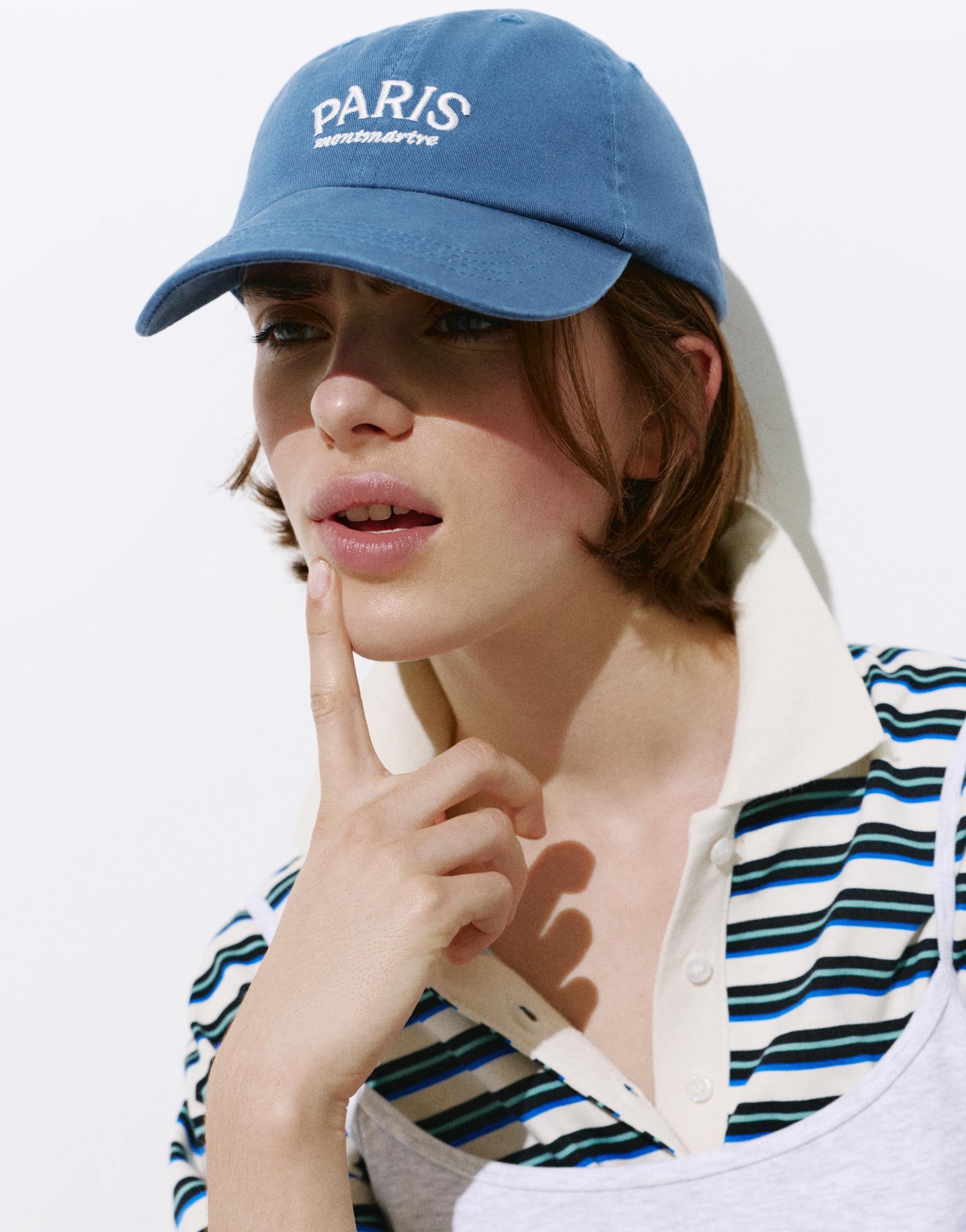 Embroidered Paris cap — Blue