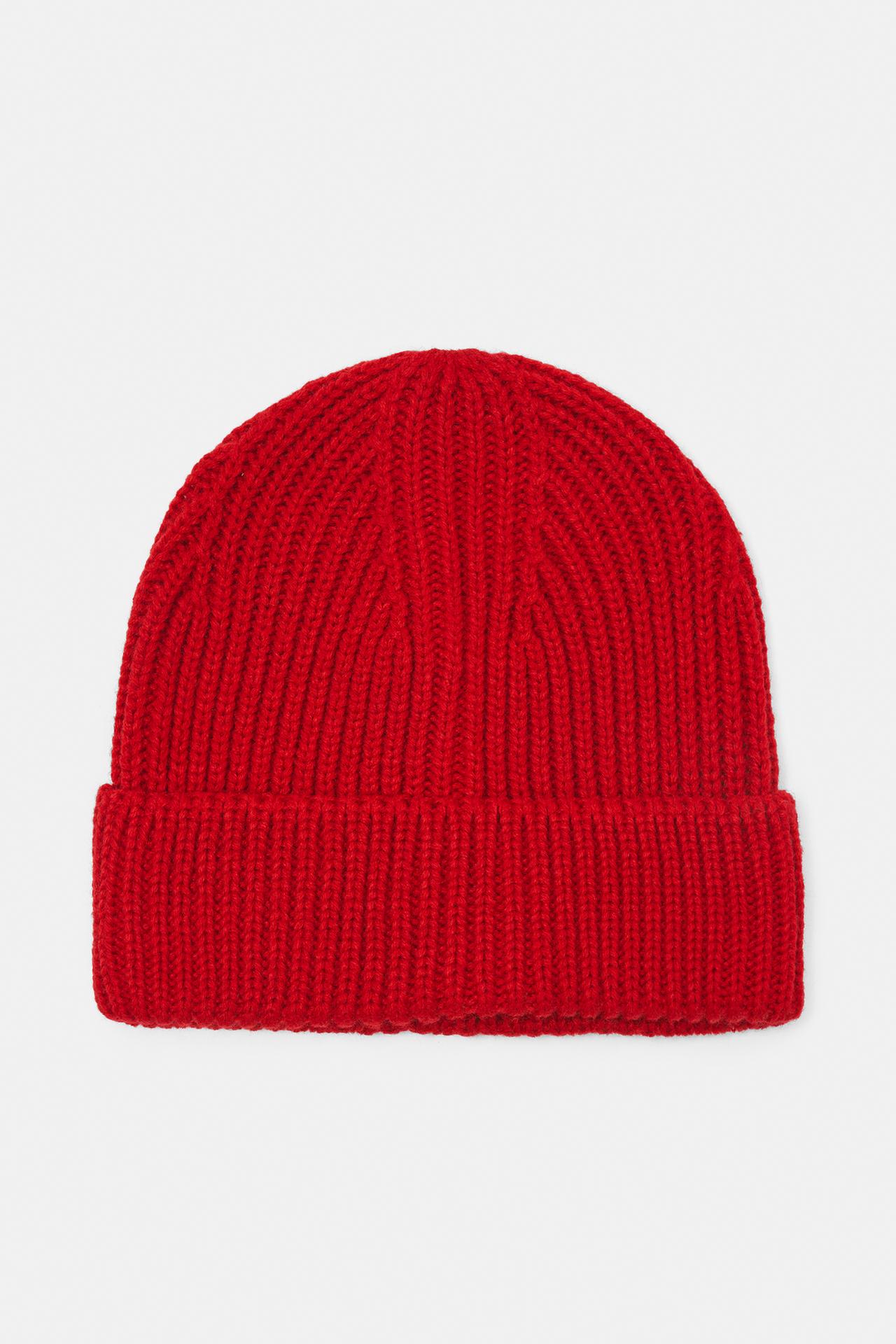 Chunky knit beanie — Red
