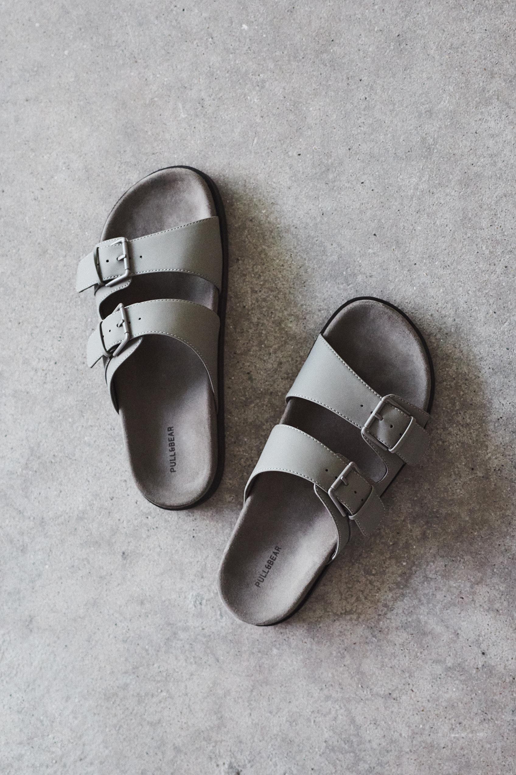 Buckled sandals — Green