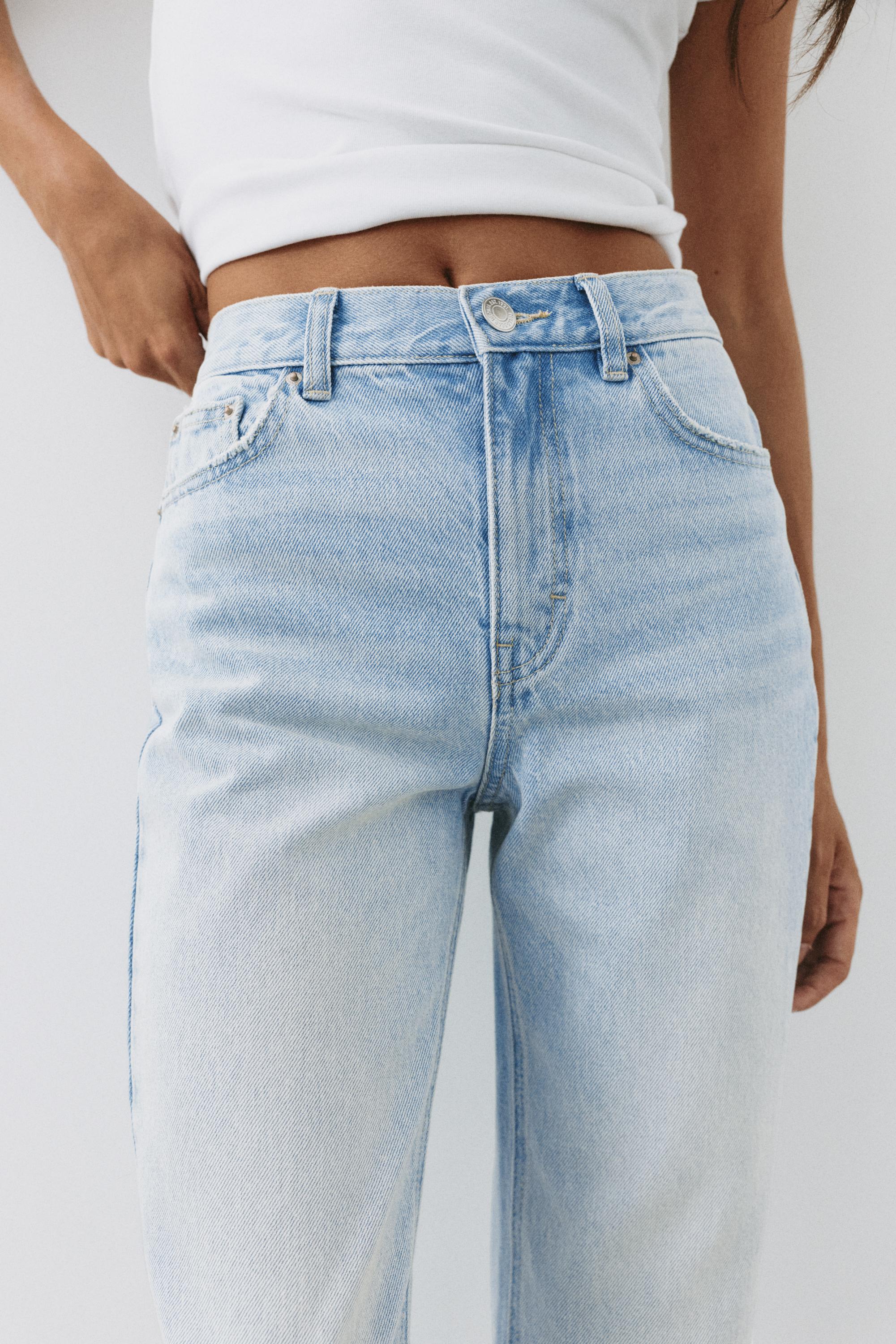 High-waist mom jeans — Faded blue
