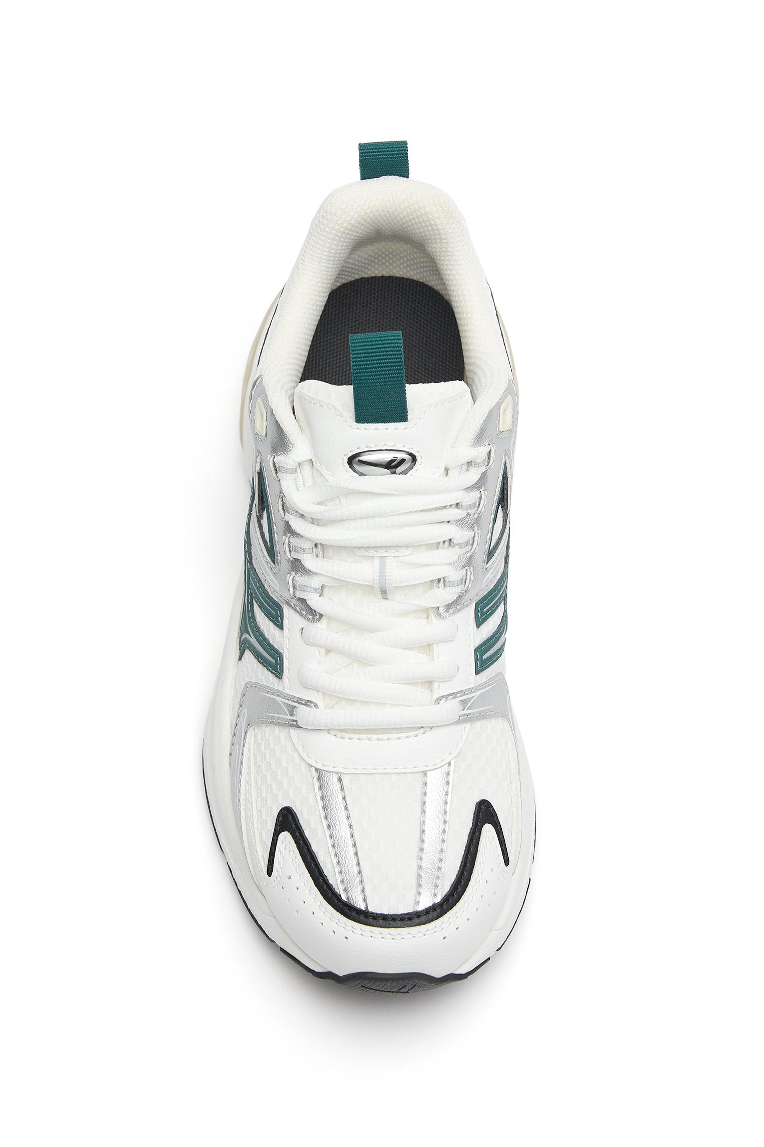Often 02 trainers — White