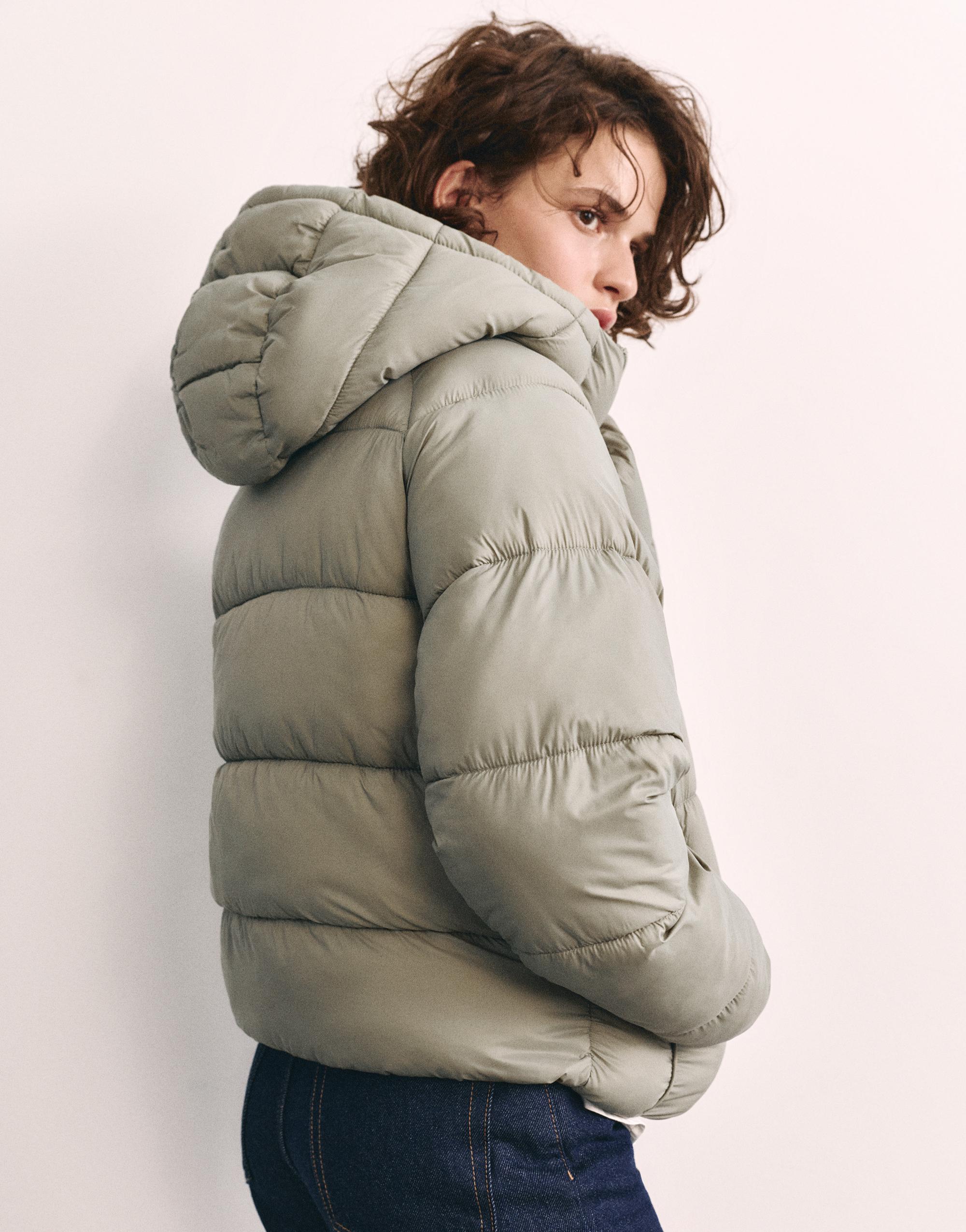 Hooded puffer jacket — Pale khaki