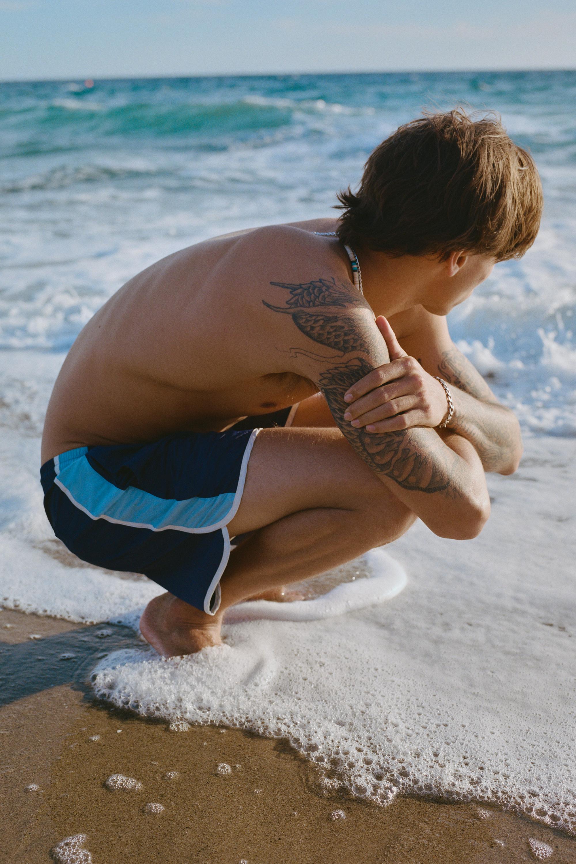 Contrast panel swimming trunks — Blue