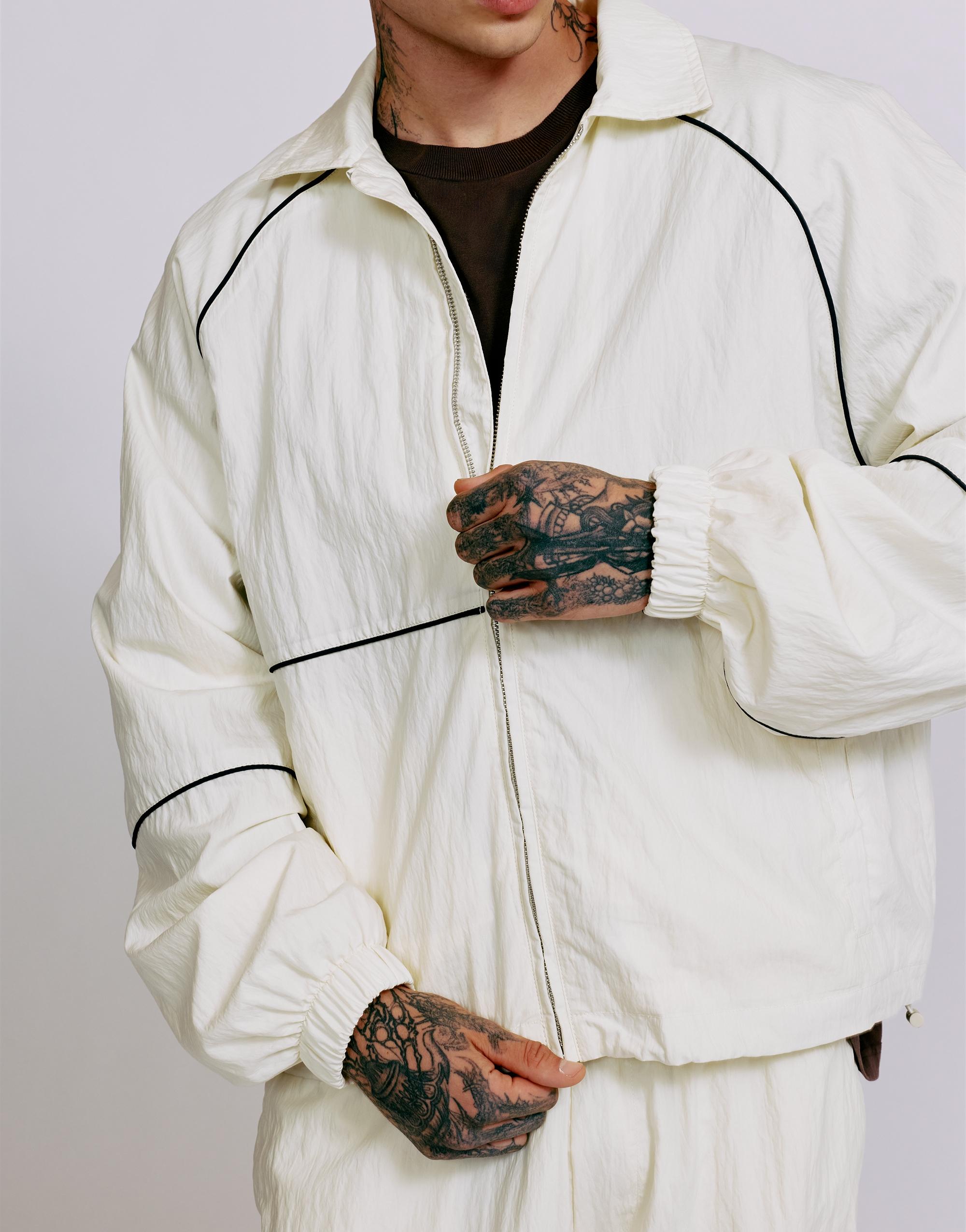 Lightweight contrast stitch jacket — Off white