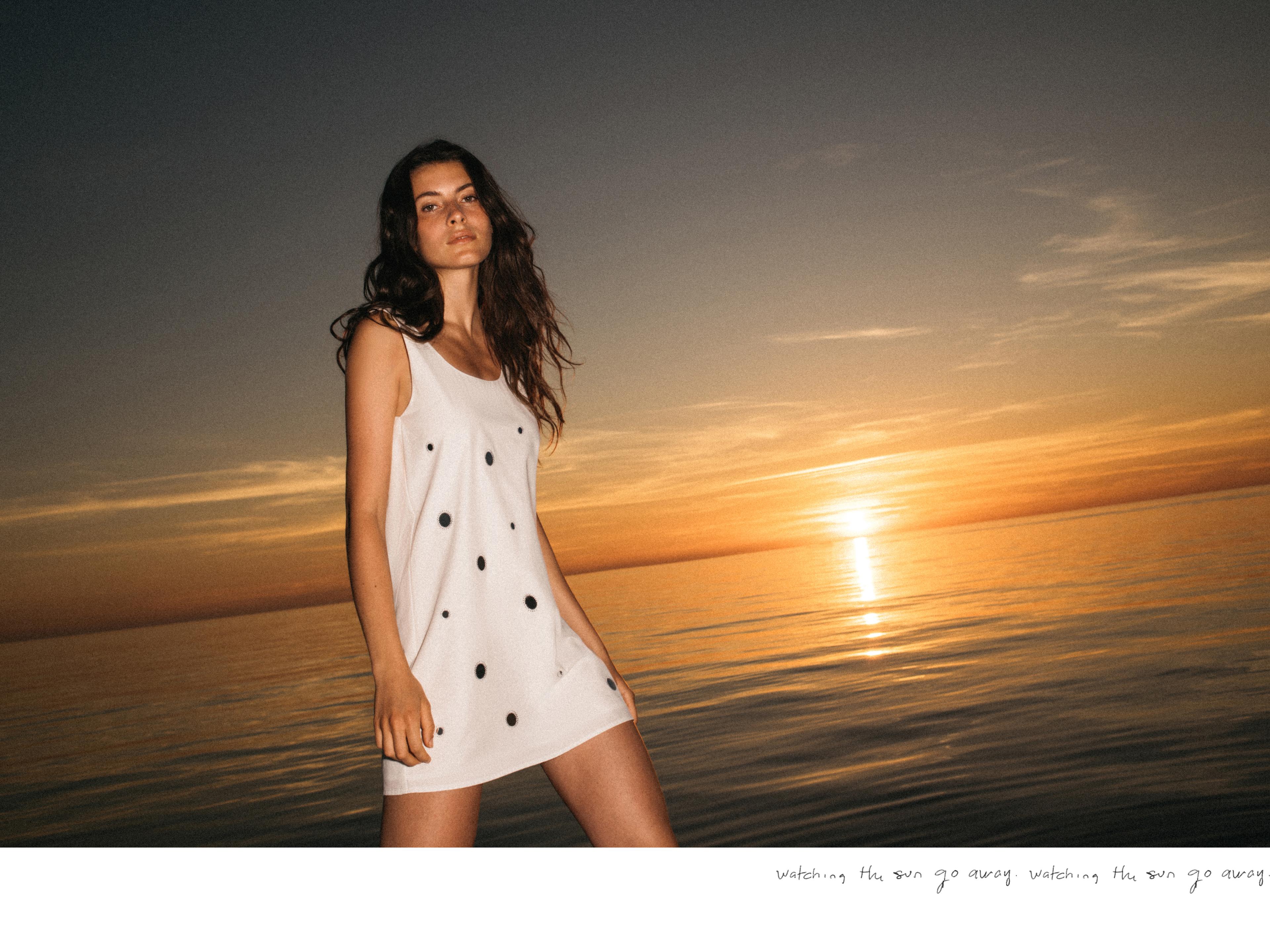 Short strappy dress with mirrored details — Ecru
