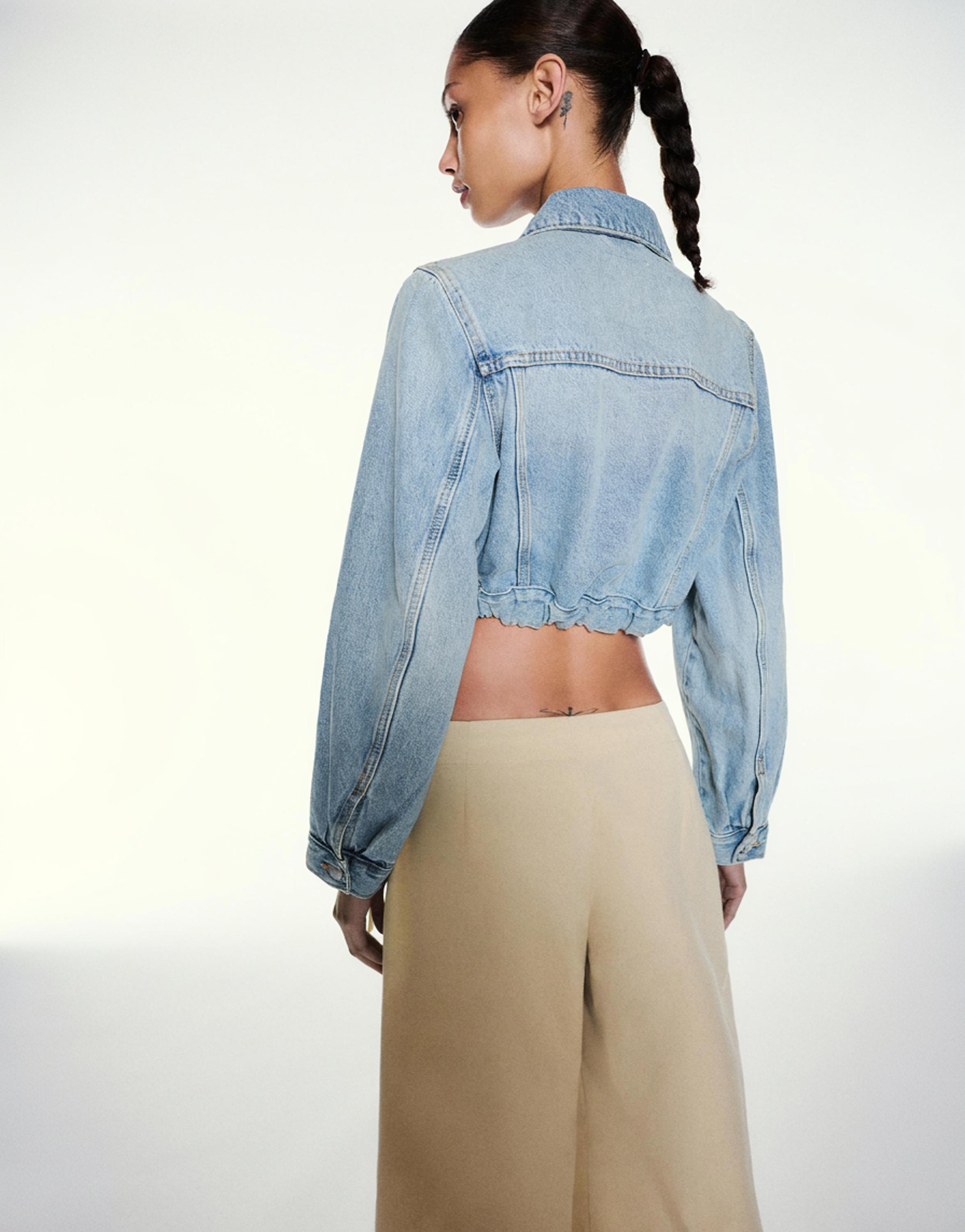 Cropped denim jacket — Pale blue