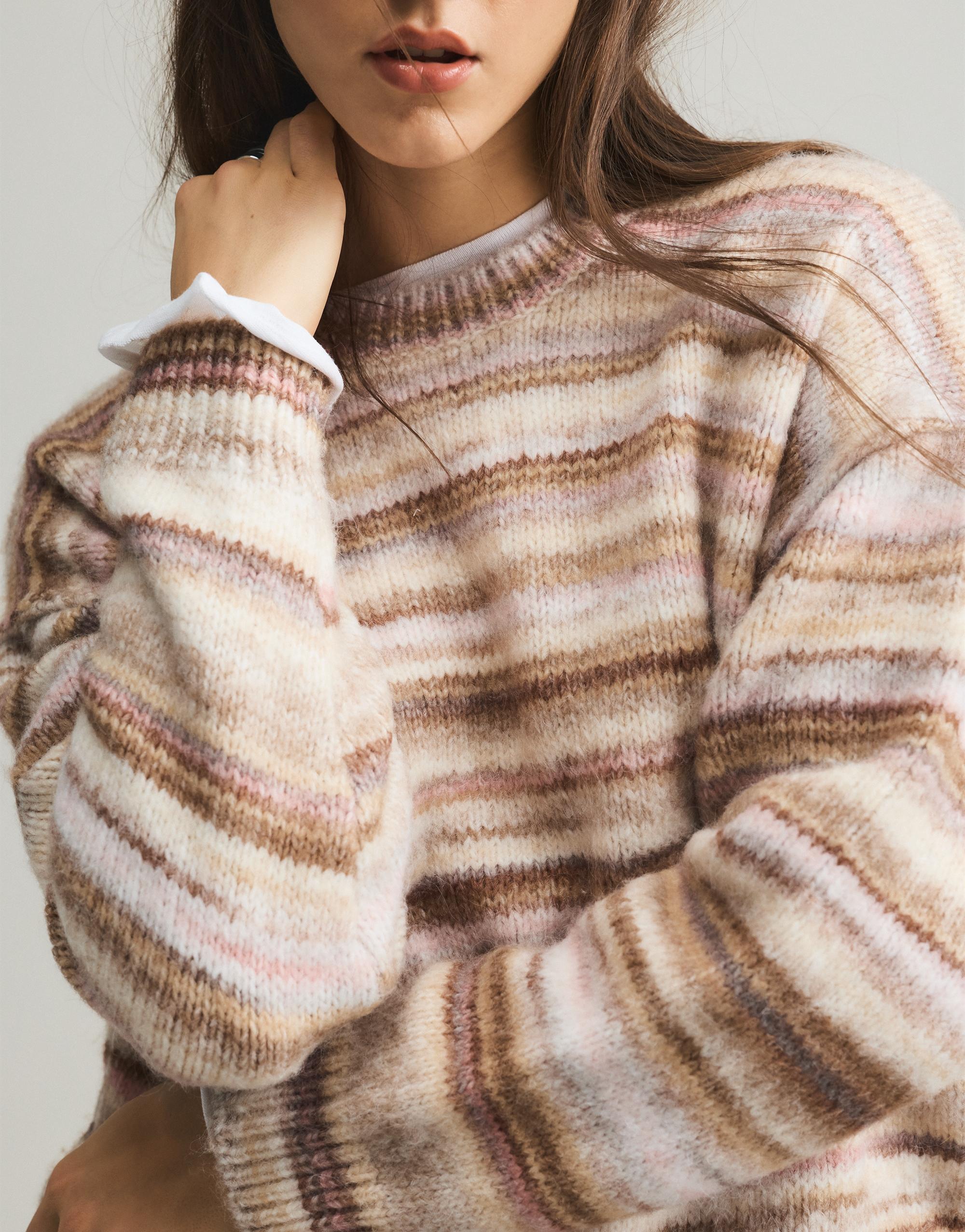 Striped sweater — Sand