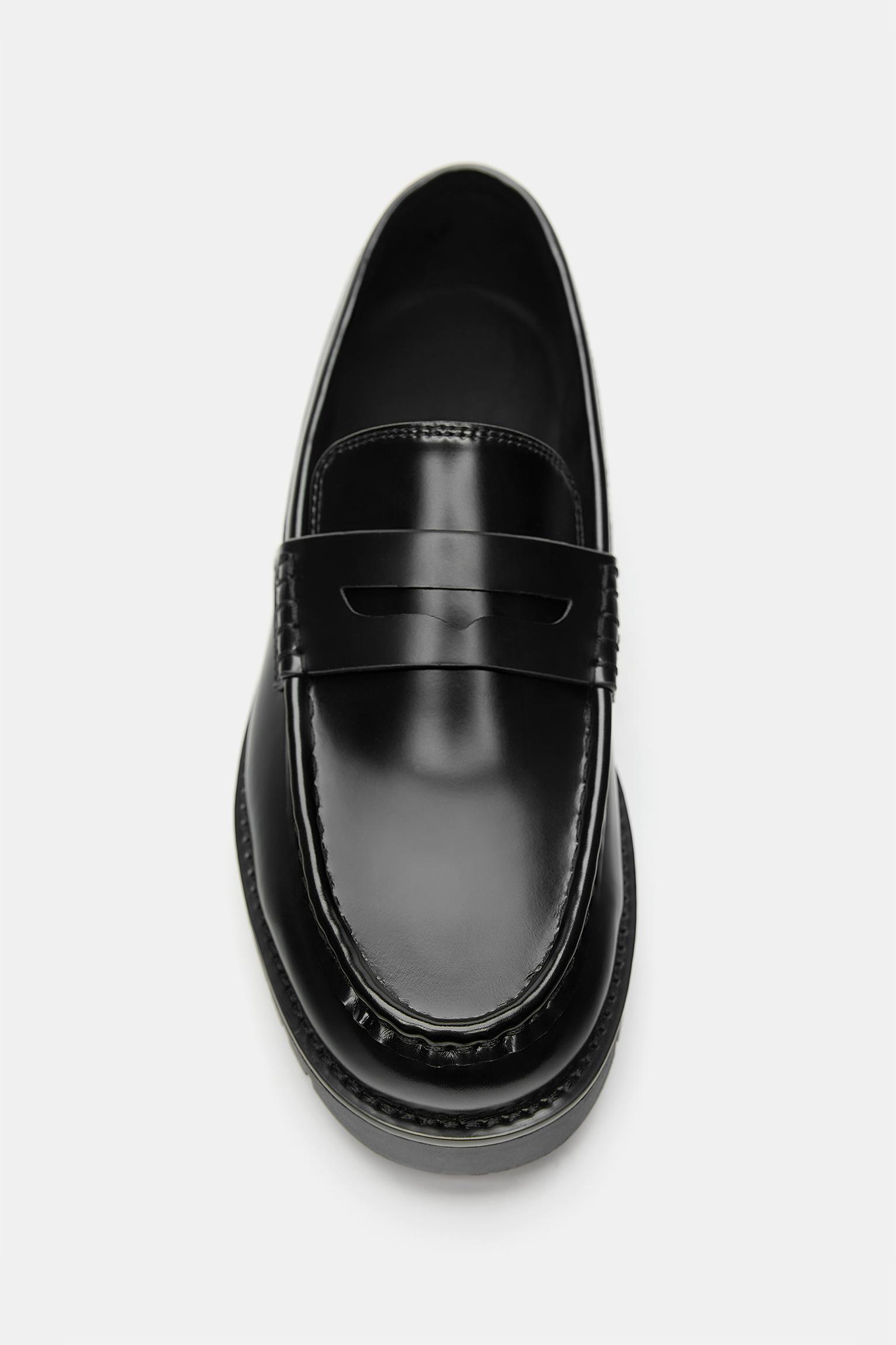 Casual loafers — Black