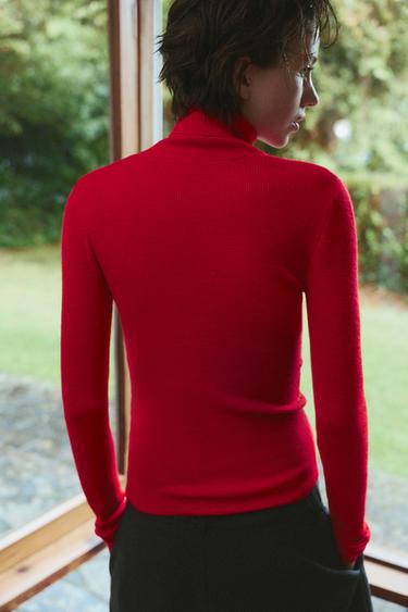 Red high neck jumper — Red 2