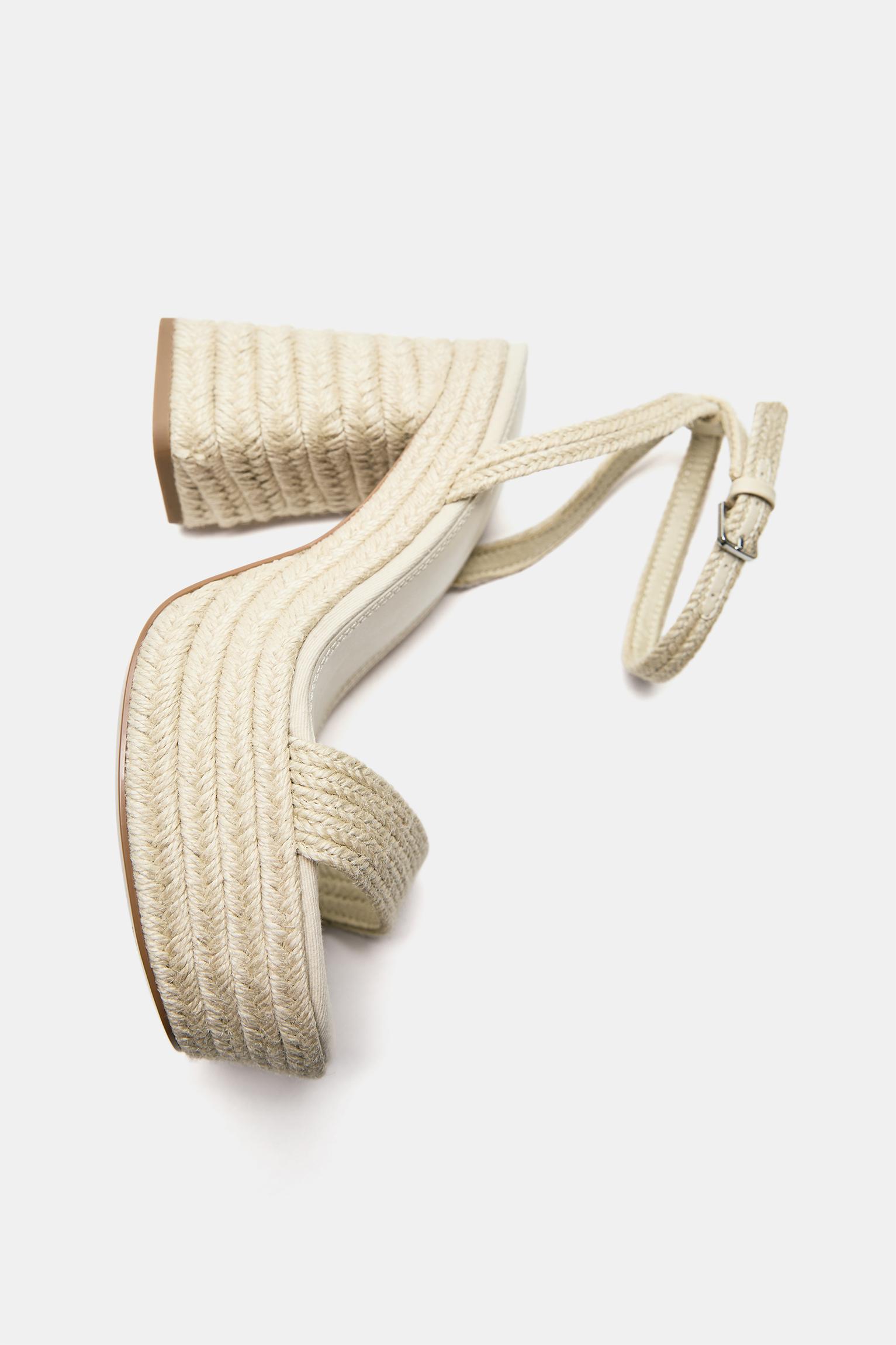 Platform high-heel sandals — Beige