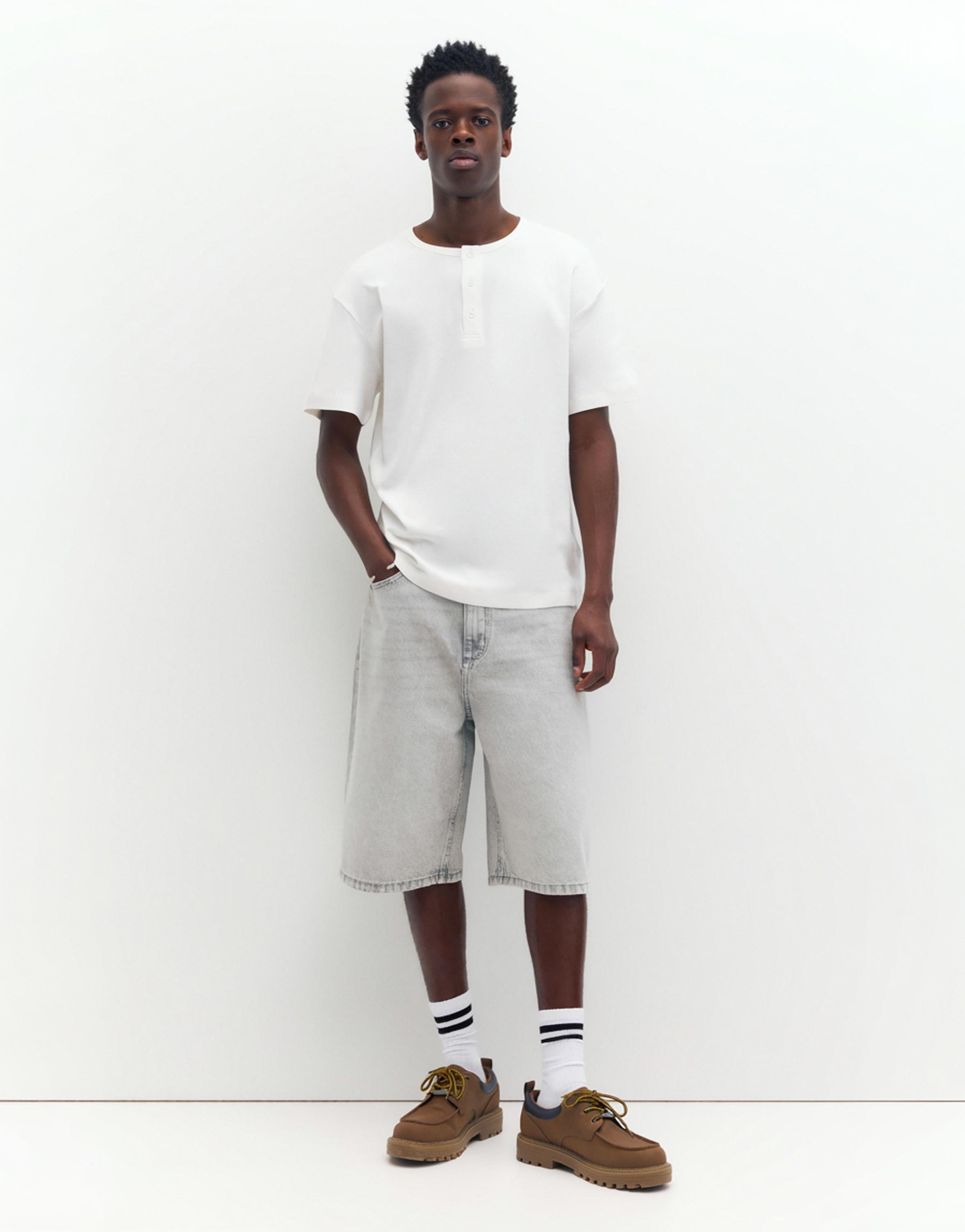 Basic Henley T-shirt — White